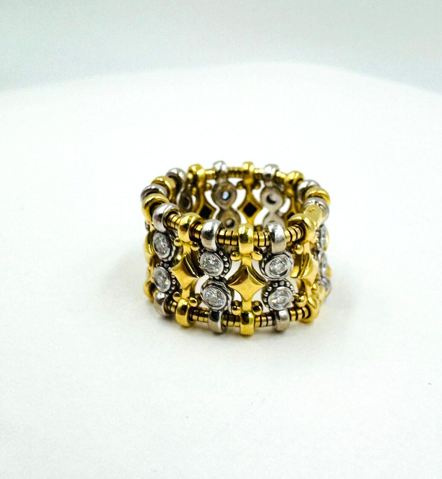 Carrera Y Carrera 18k gold flexible diamond Ring wide band