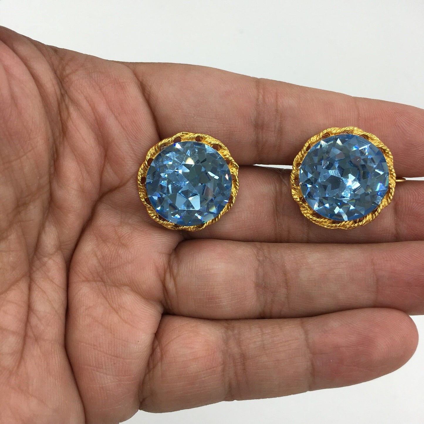 Vintage Vogue Jlry Gold Tone Blue Rhinestone Clip Earrings