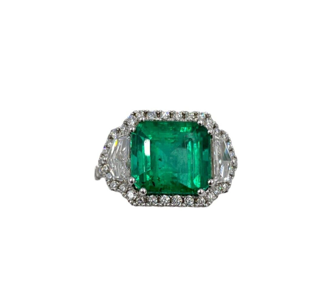 Estate 18k white gold GIA Colombian Emerald and diamond Cocktail ring