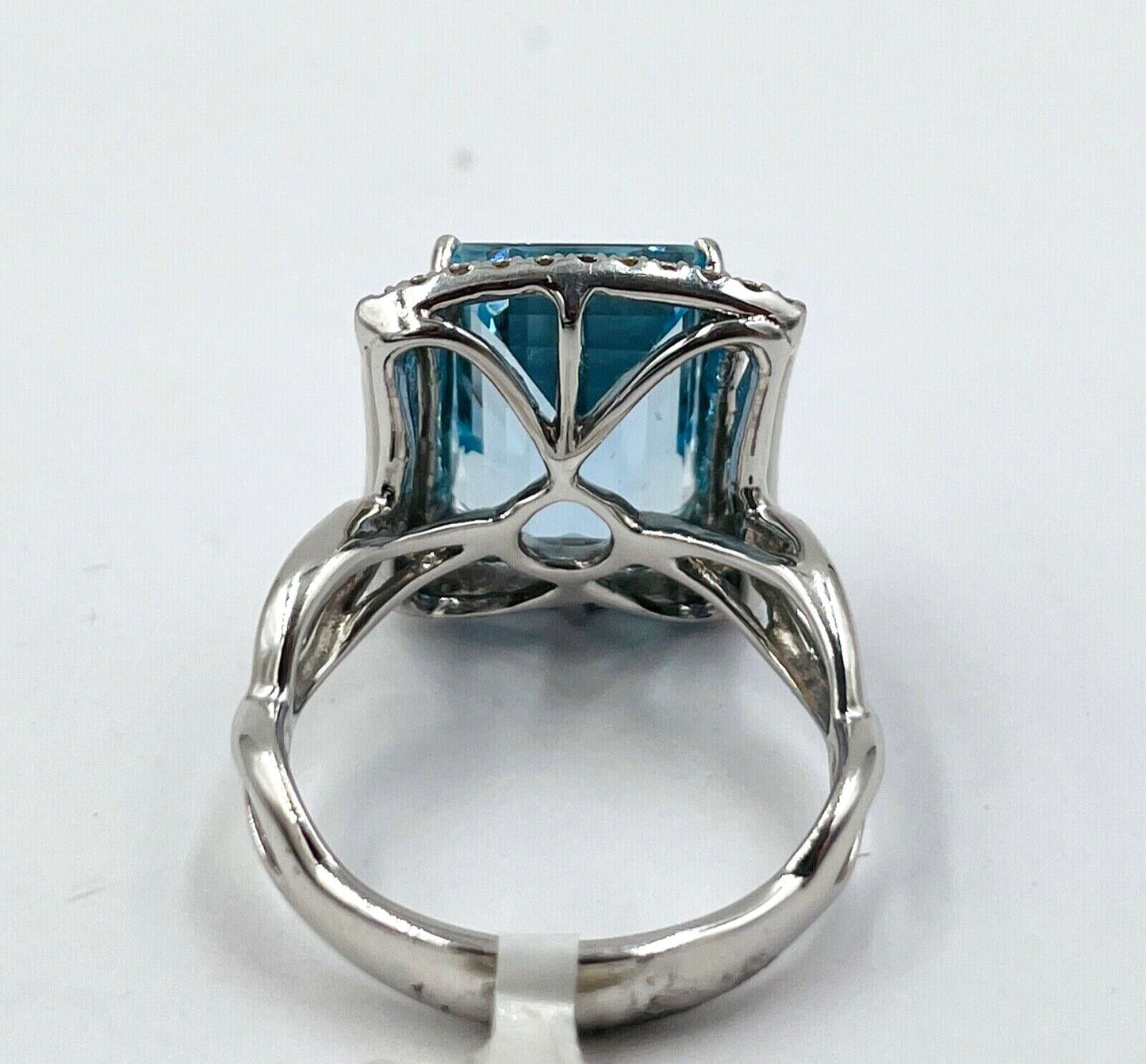 Stunning 5.94ct Aquamarine with diamond double halo Cocktail ring