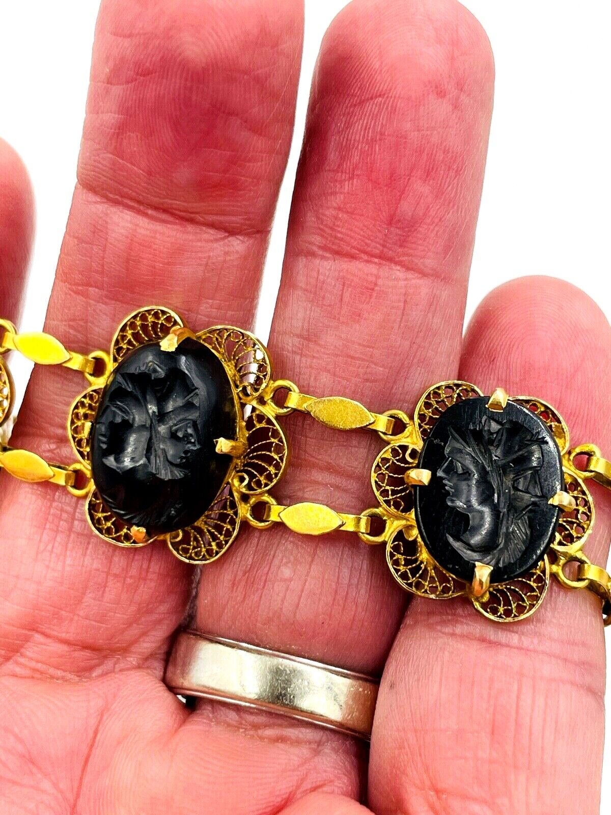 Art Deco 18k gold Intaglio filigree bracelet Bloodstone Carnelian