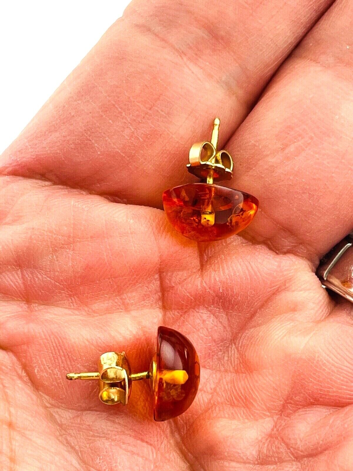 VINTAGE 14K GOLD FREEFORM COGNAC AMBER STUD EARRINGS
