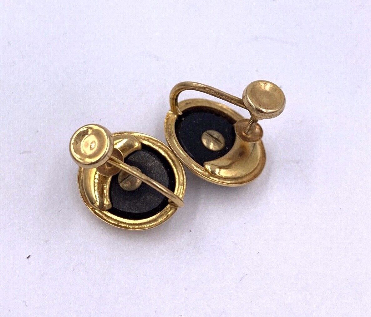 Vintage 10k Gold Eastern Star Enamel screw back Earrings BDA