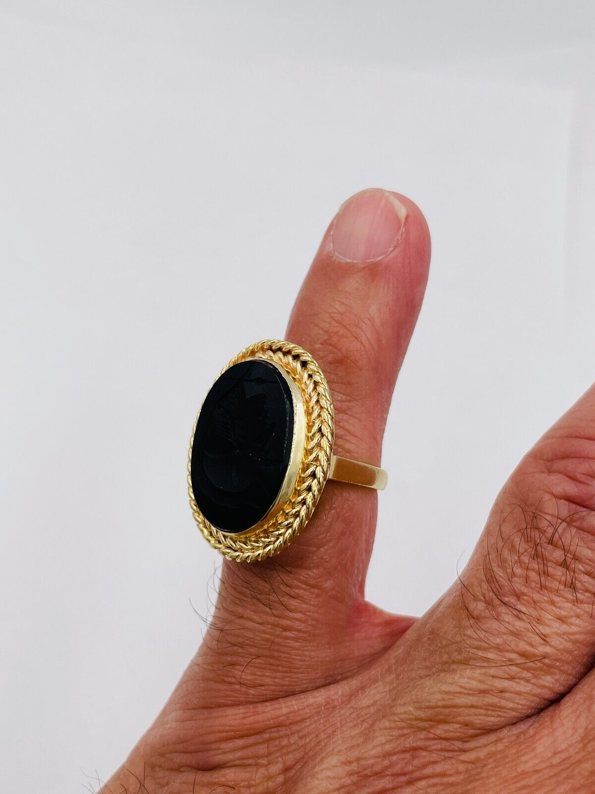 14k Gold Intaglio Ring Roman Soldier Black Onyx Sz 4.5 Vintage