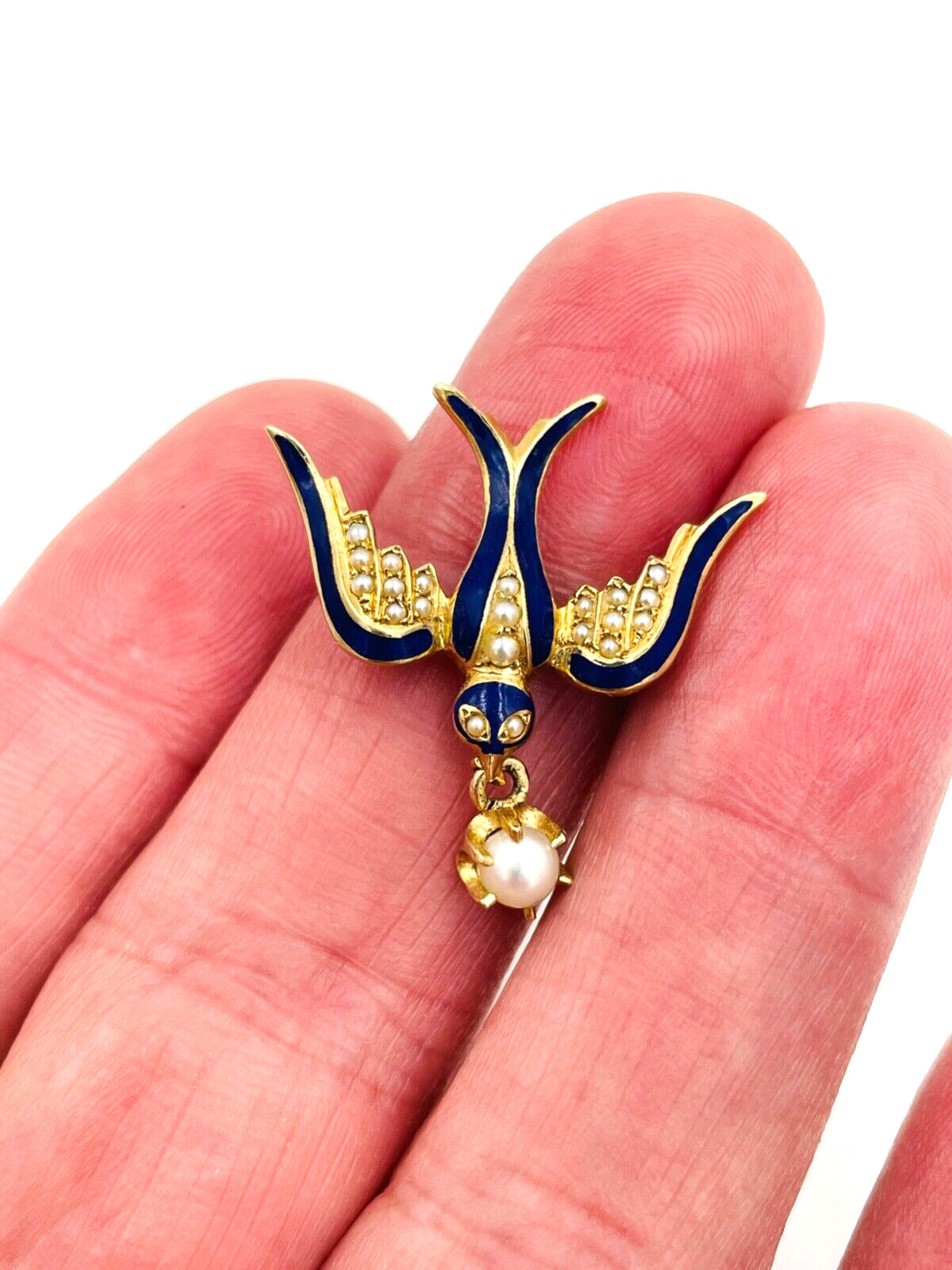 Exquisite Vintage 14K Gold enamel Flying Bird Brooch with Pearl Drop