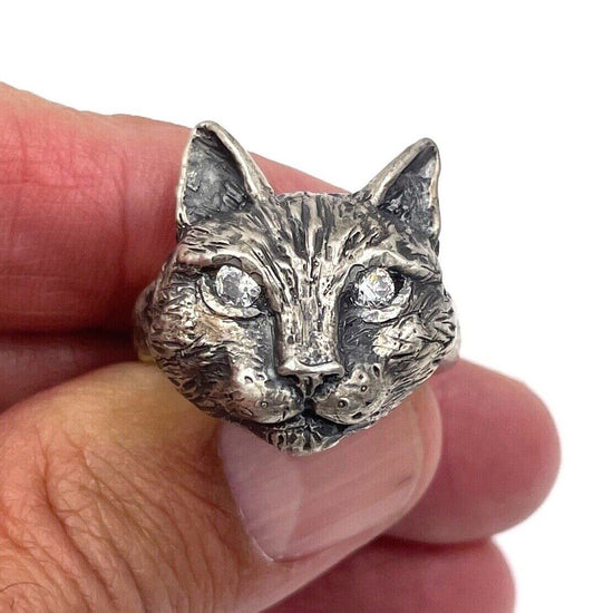Custom Sterling Silver Cat Ring with Corundum eye hammered finish