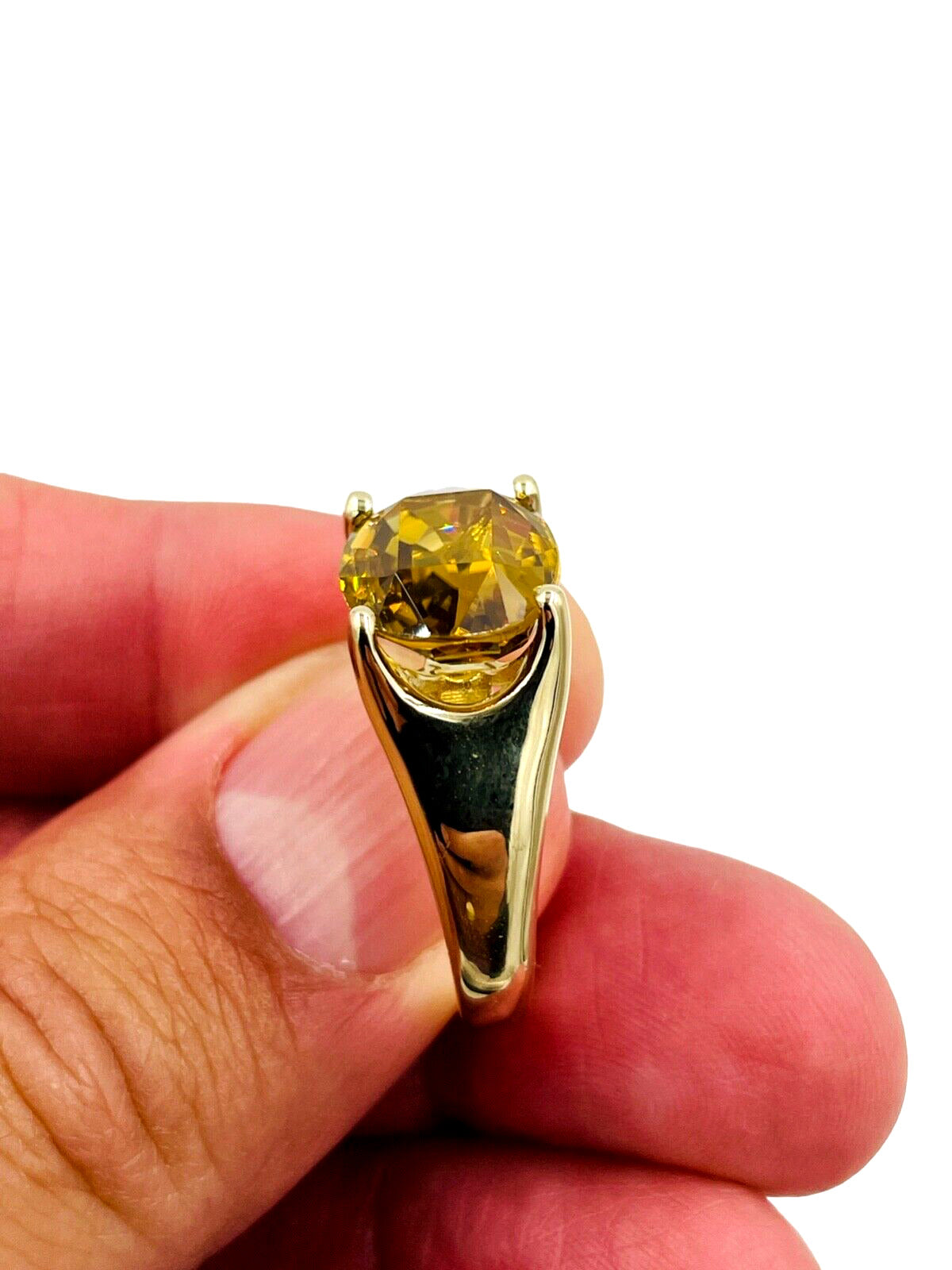 Stunning 9.18cts Natural Zircon Cocktail Ring Yellow Gold