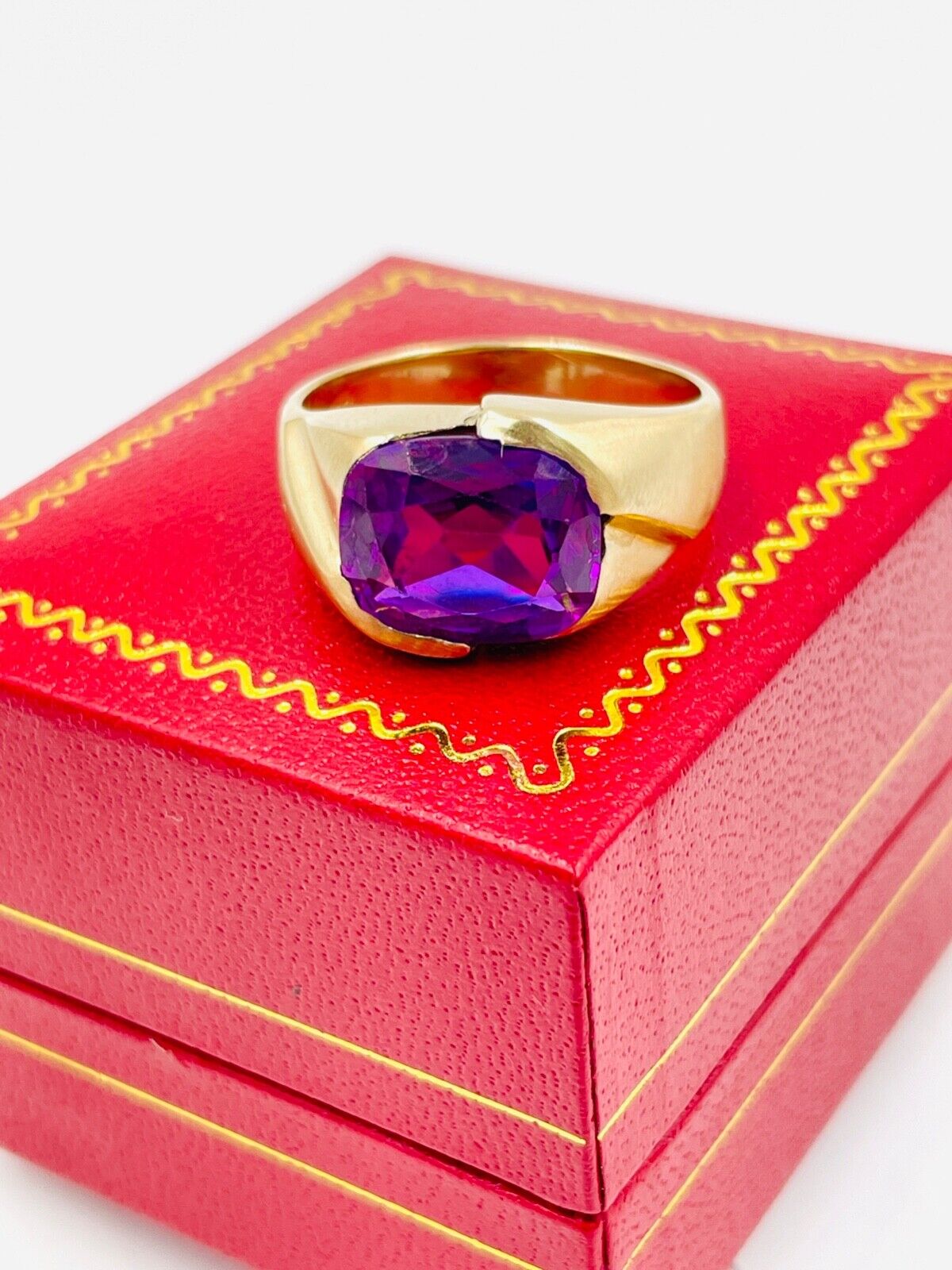 Vintage 14k Yellow Gold Synthetic Alexandrite Men's Ring