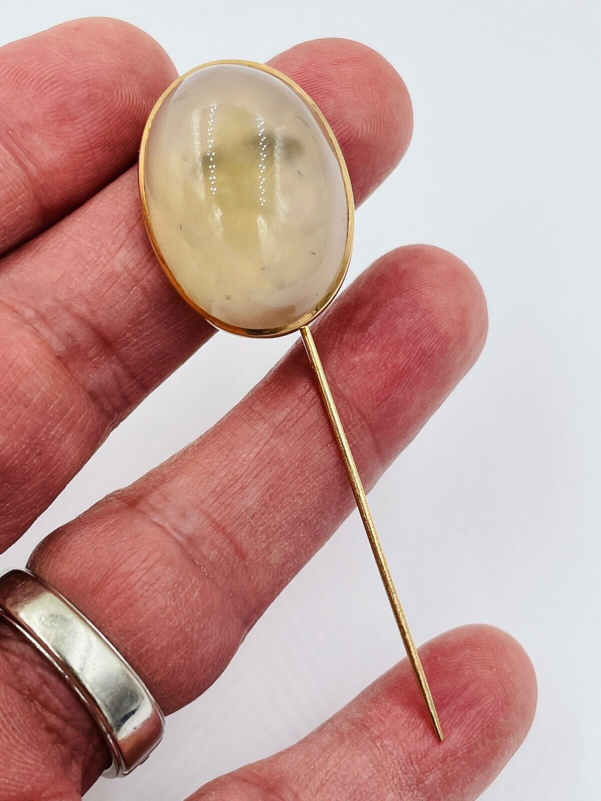 Antique 10K Yellow Gold Agate Dome Lapel Pin stick hat pin