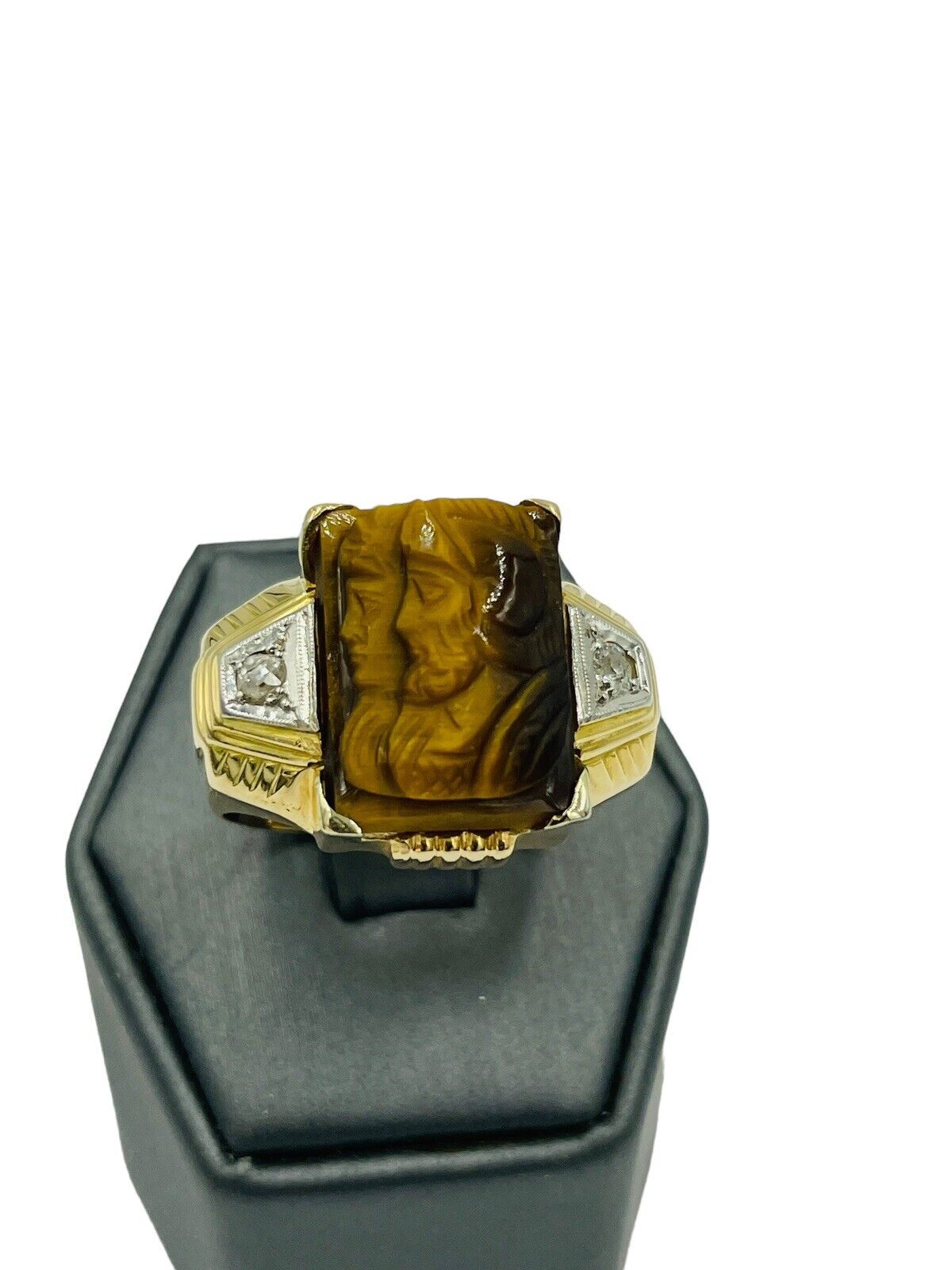 Vintage 18k Yellow Gold Tigers Eye Men's Ring Roman soldier