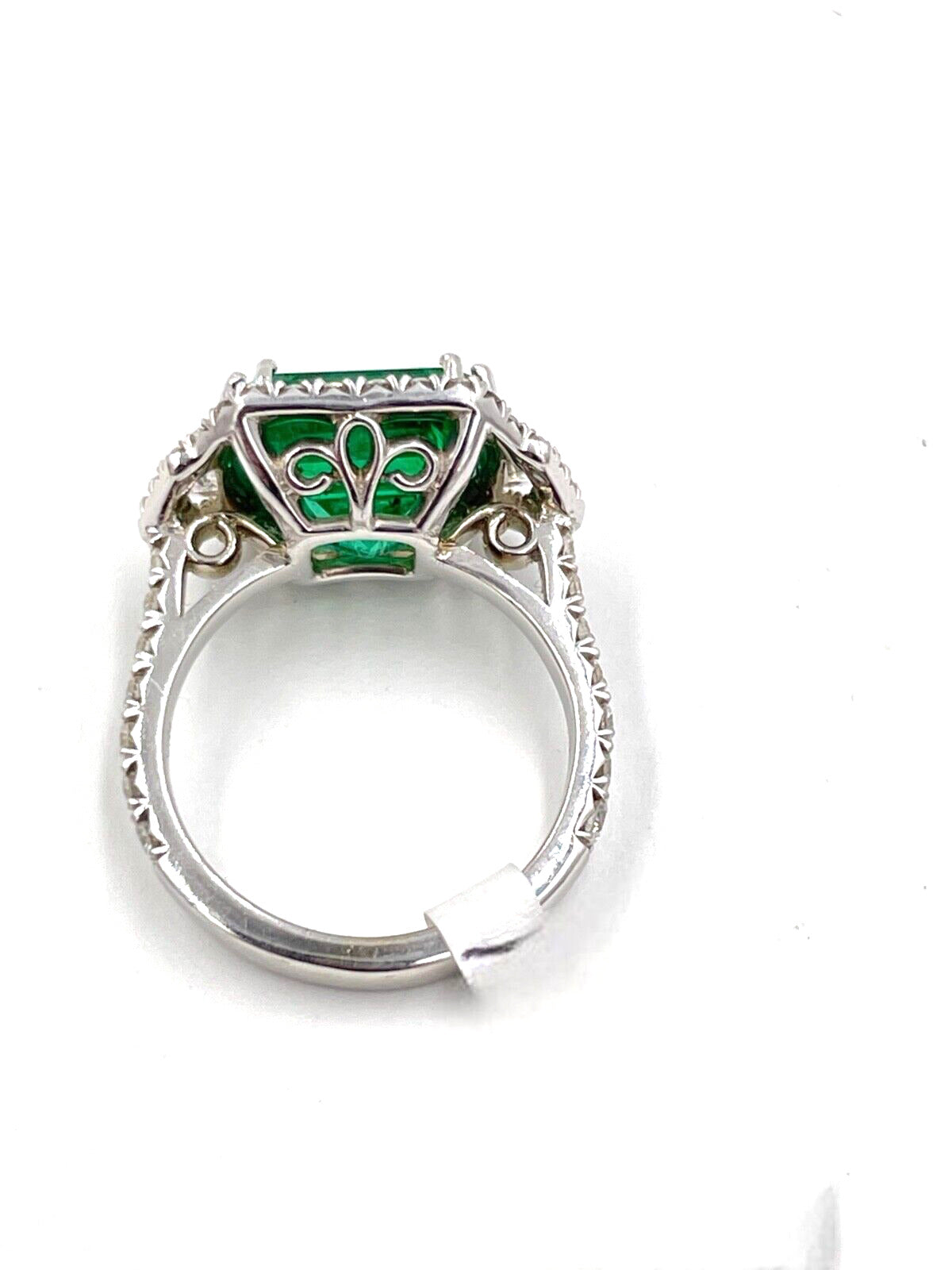 Estate 18k white gold GIA Colombian Emerald and diamond Cocktail ring