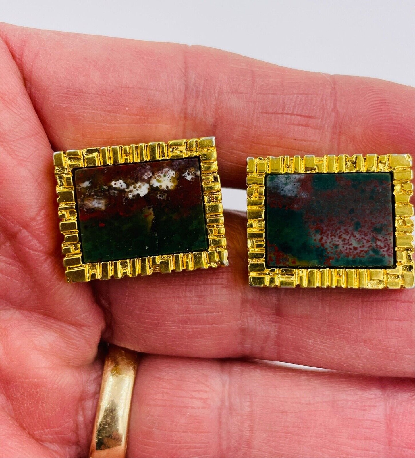 Vintage Destino Austria Chunky blood Stone Cufflinks Cuff Links Gold Tone