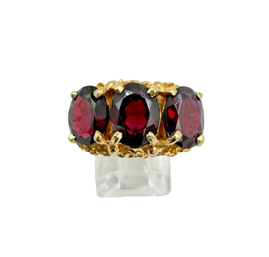 Estate Garnet 14k Yellow Gold Rope Design Ring