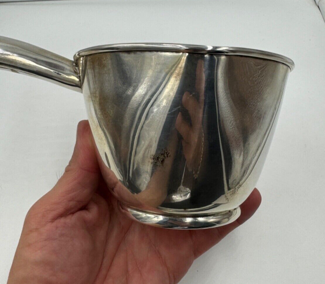 Mexico Beautifully Crafted Sterling Silver Gravy Boat with Large  Handle 9"