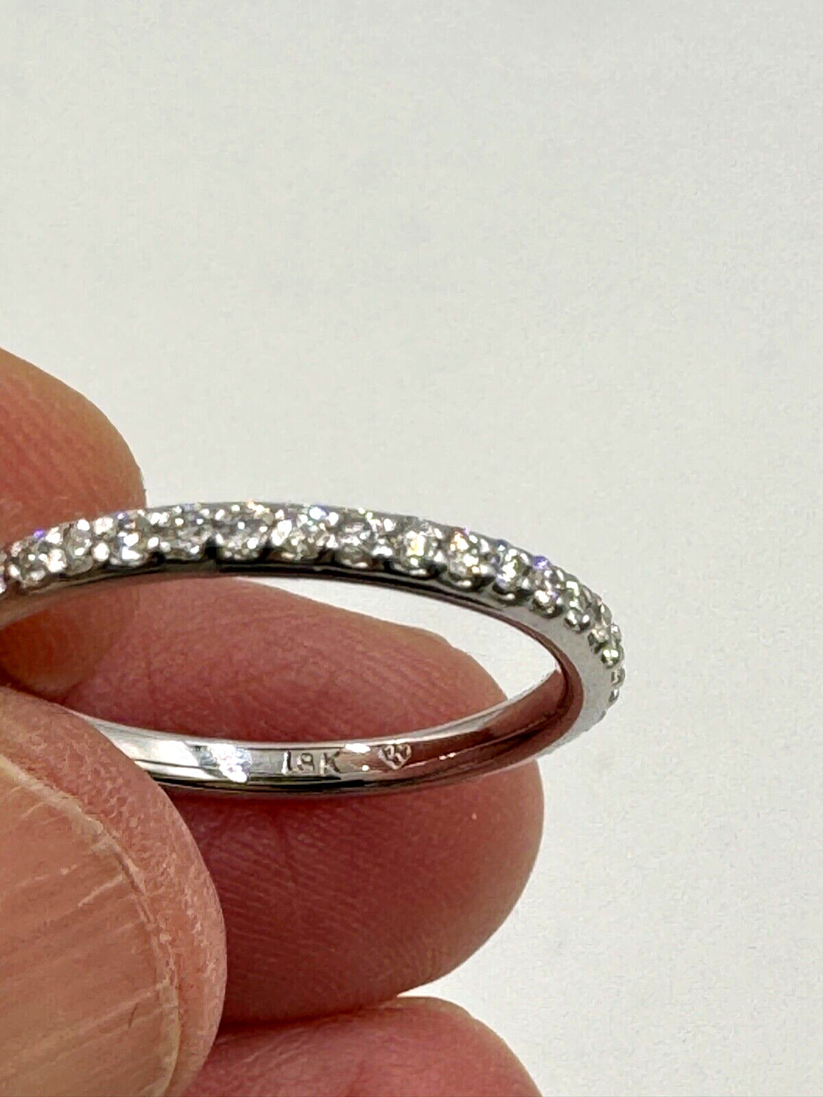 18k White Gold Eternity Diamond Band Ring Size 6, 2mm