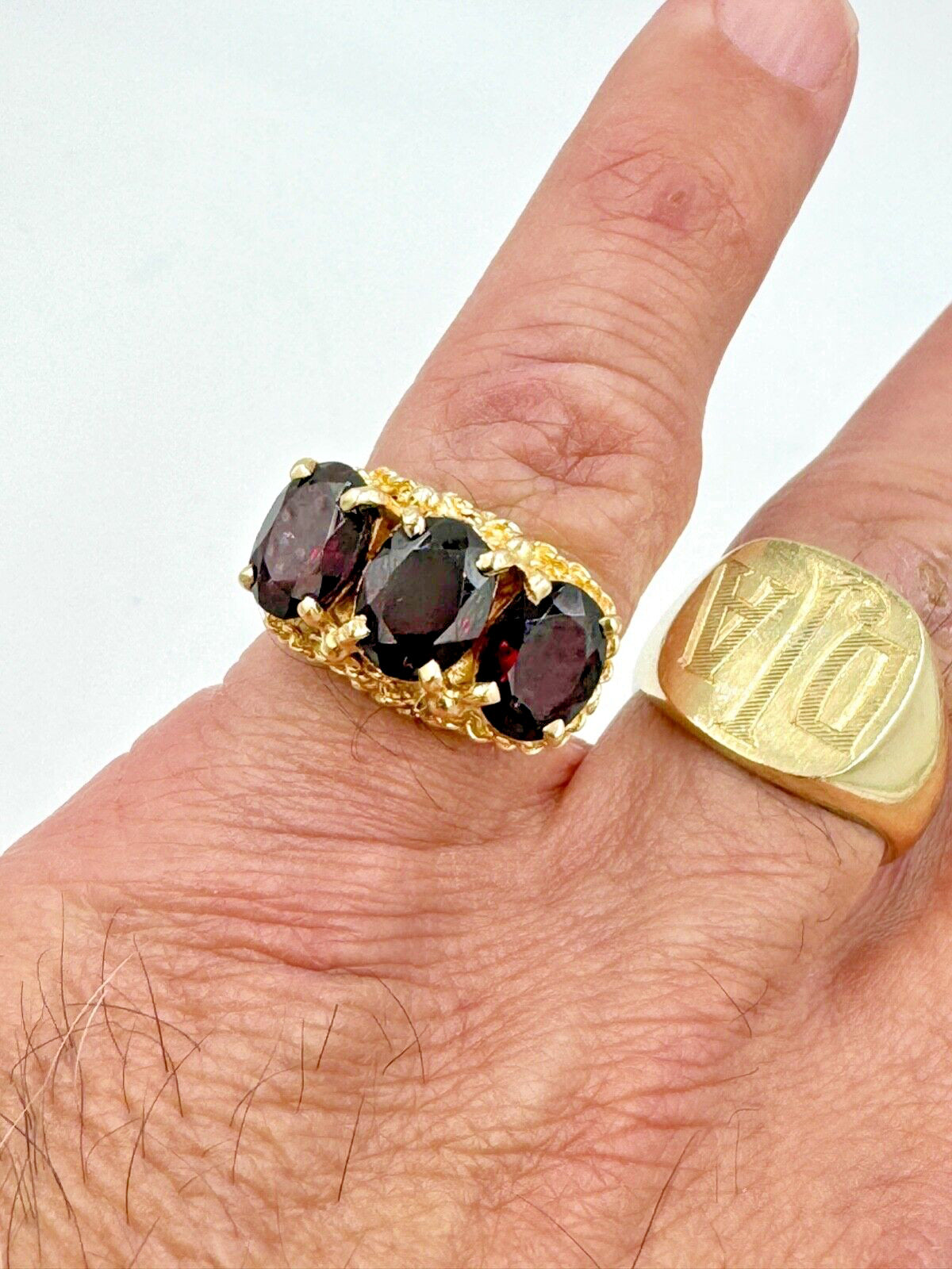 Estate Garnet 14k Yellow Gold Rope Design Ring