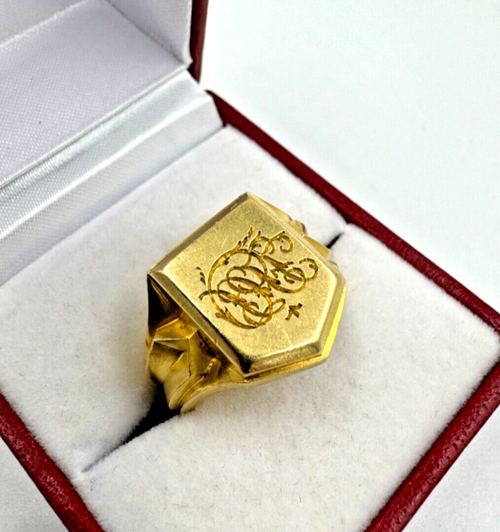 Antique English  18k Yellow Gold Men's Signet Ring Circa 1897