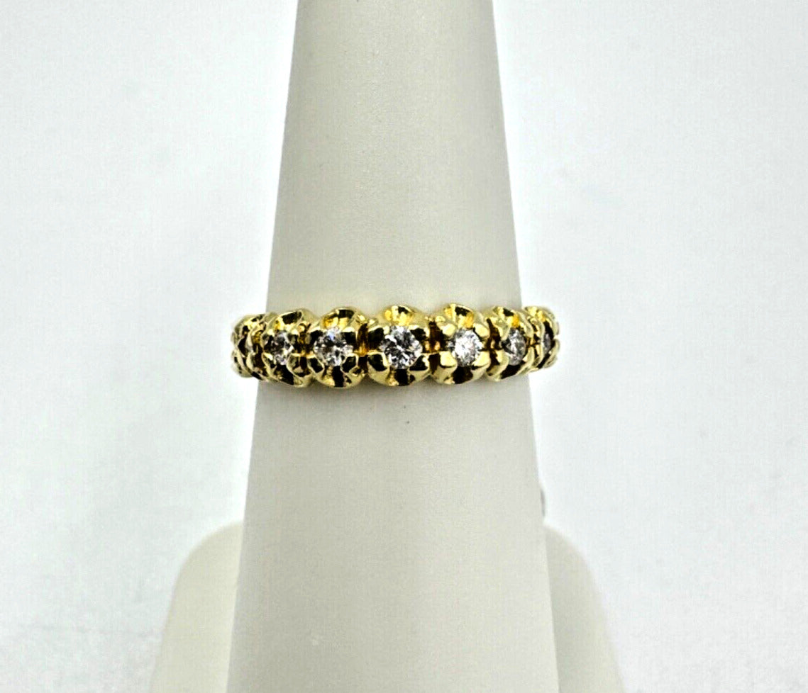 Vintage 18K Yellow Gold Diamond band ring 7 stone