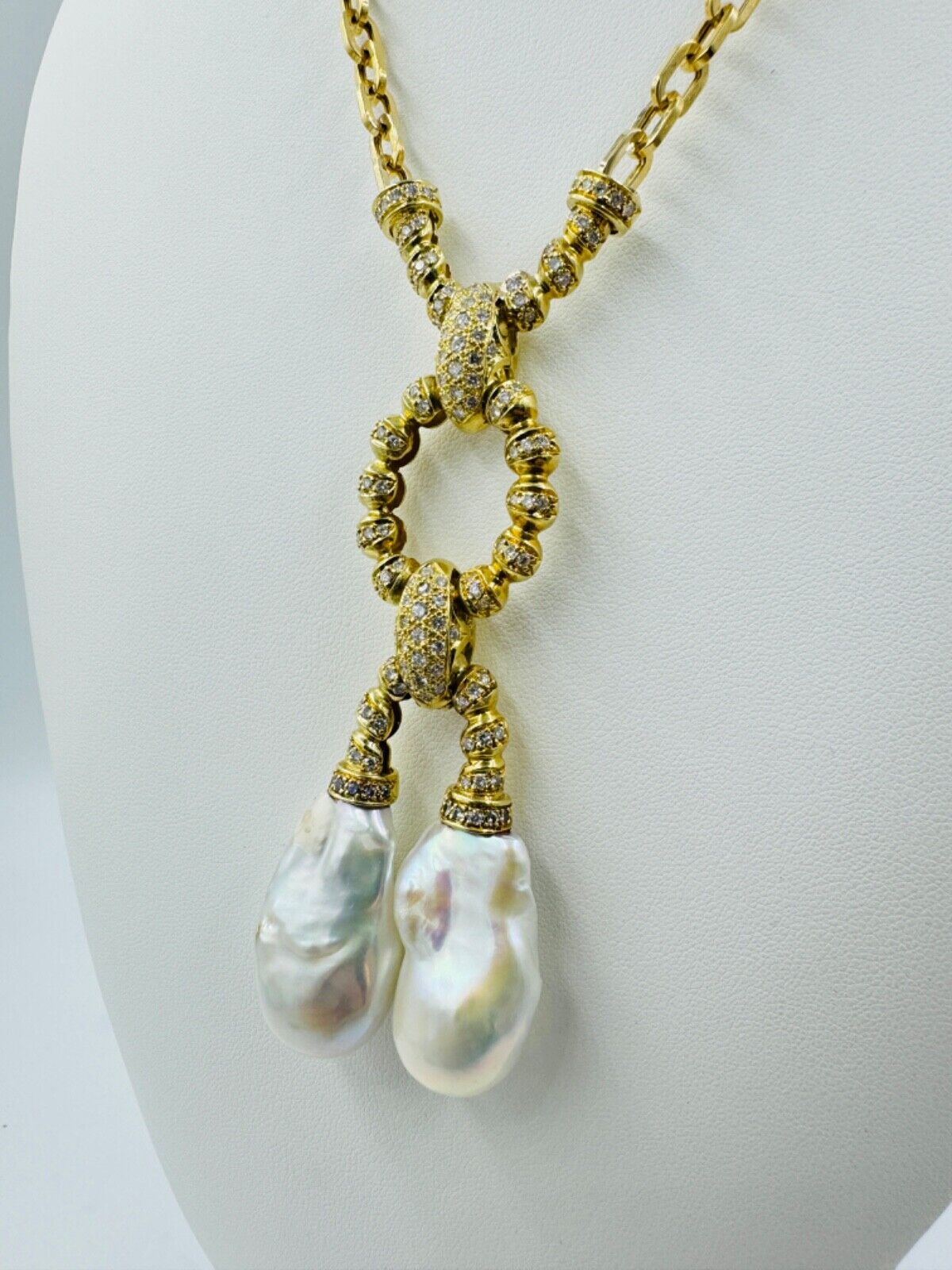 Estate Biwa Pearl Diamond Yellow Gold Dangle Pendant Necklace