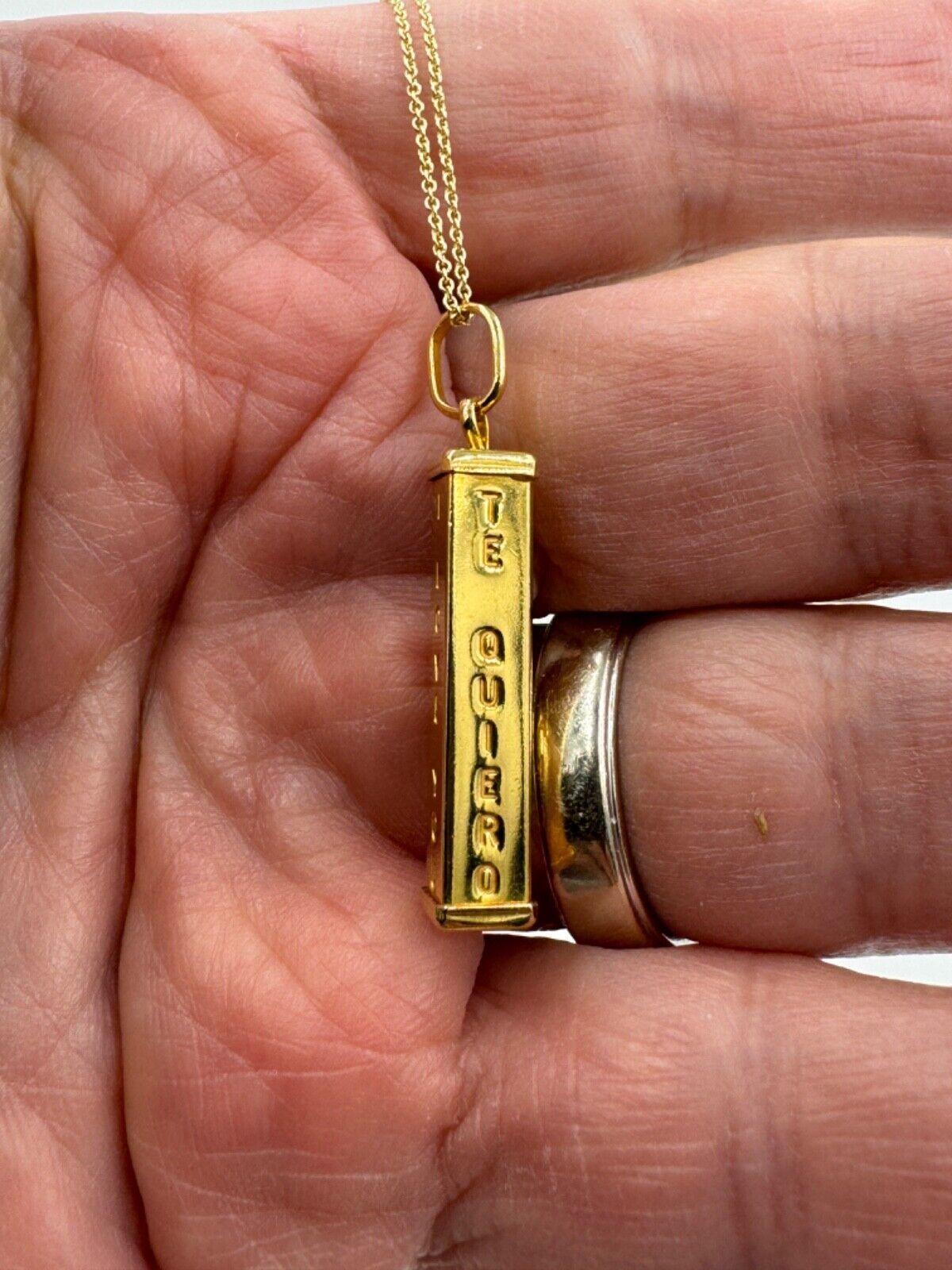 14k yellow gold  Totem Bar I love You Pendant Multi Language