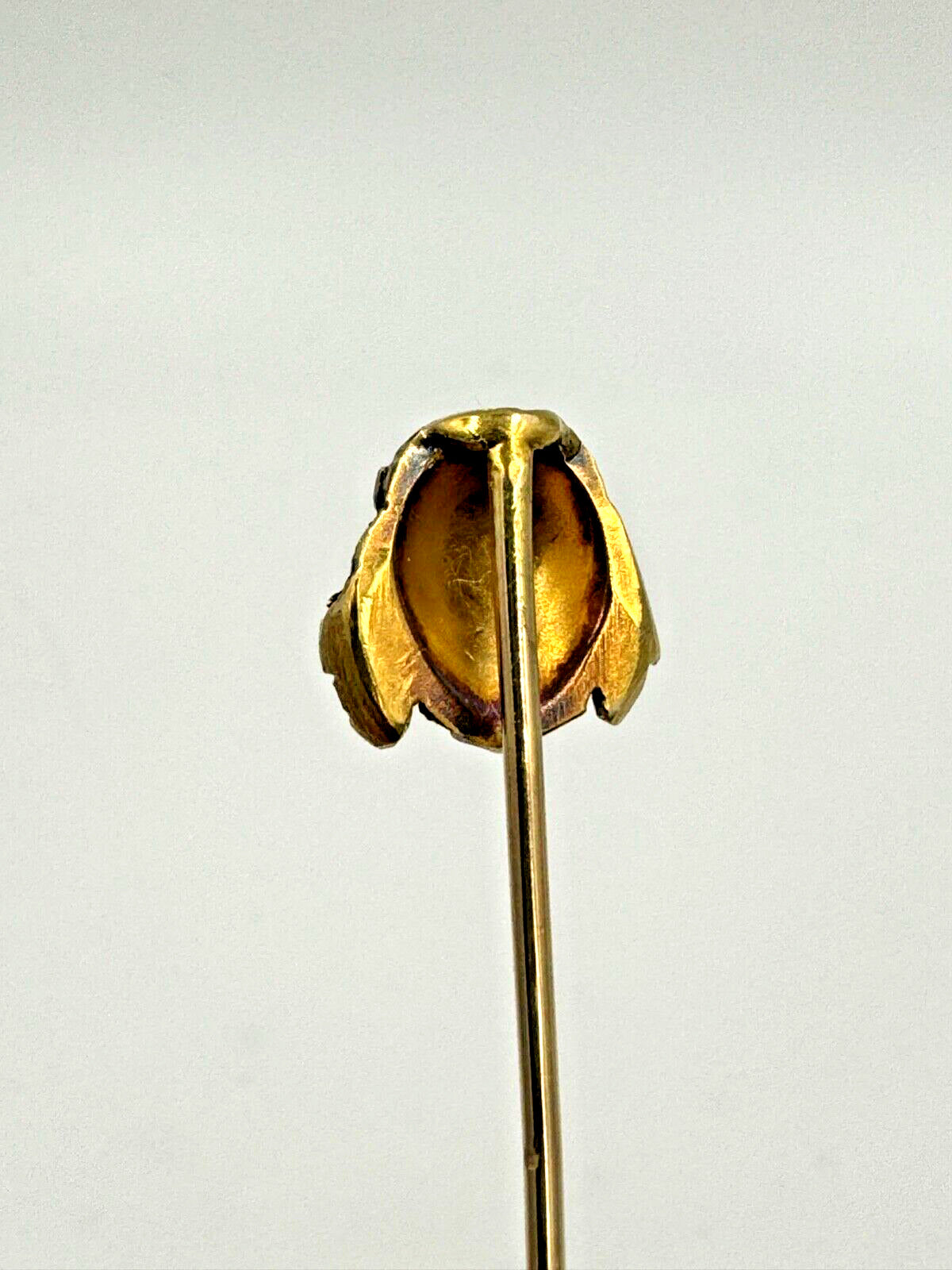 18k gold Art Nouveau Lady stick pin with Rose Cut Diamonds