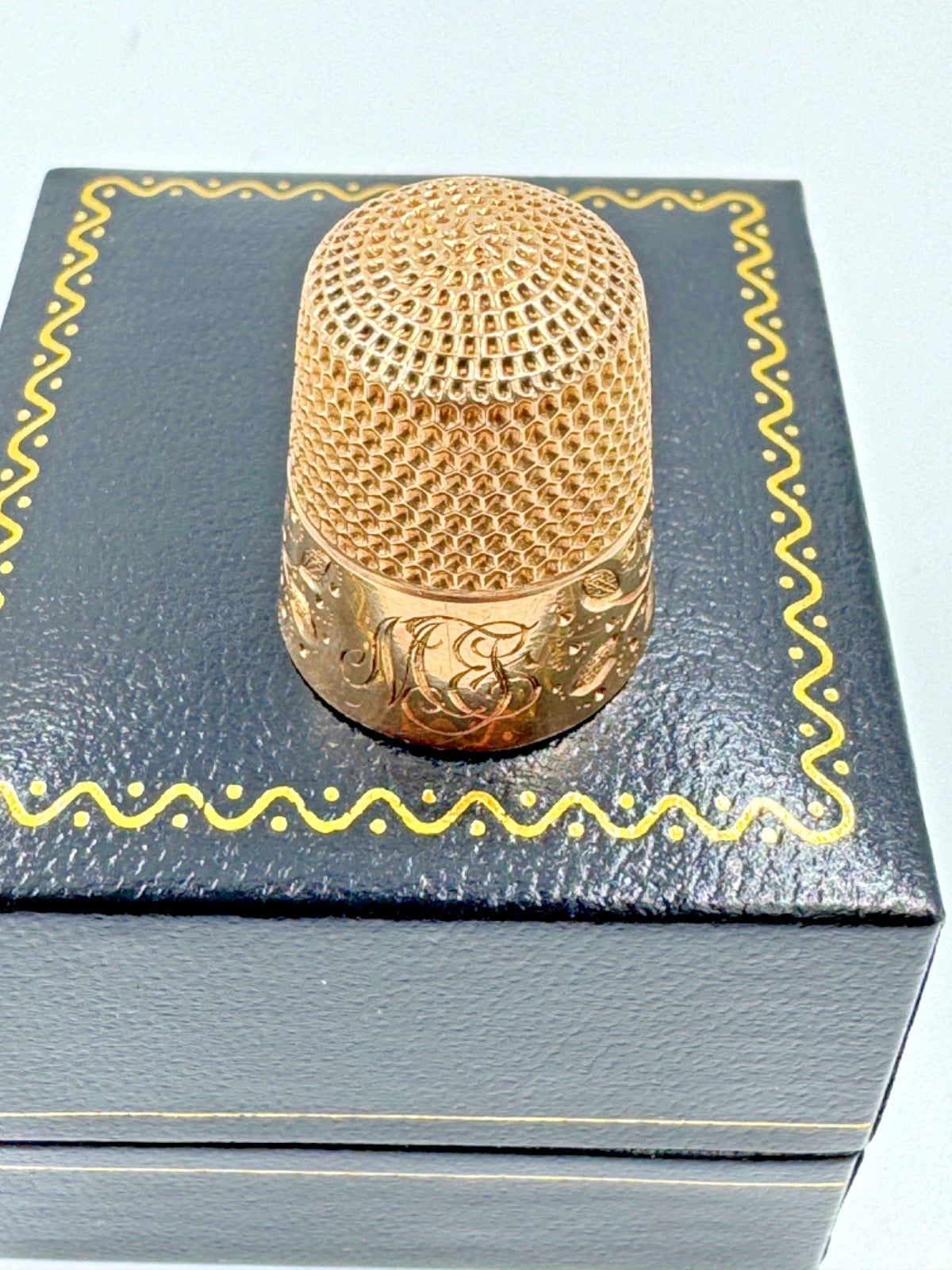 Art Deco Goldsmith Stern & Co 10k Yellow Gold Thimble