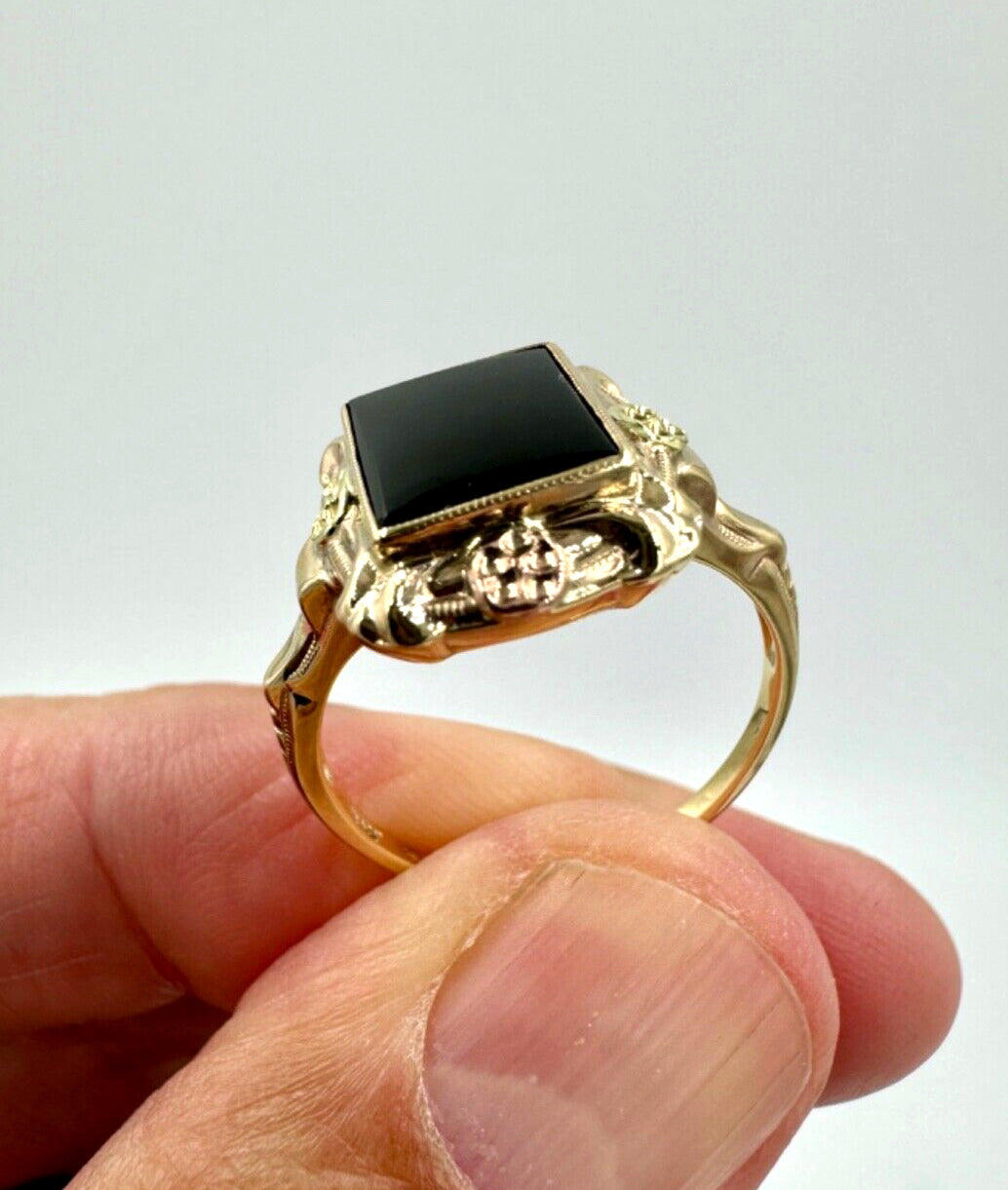 Art Deco 10K Tri Color Gold Onyx Ring