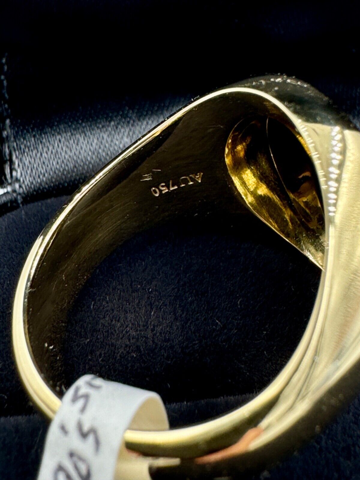 Tiffany & Co. Onyx Gold Signet Ring 18k, 1950-1960’S