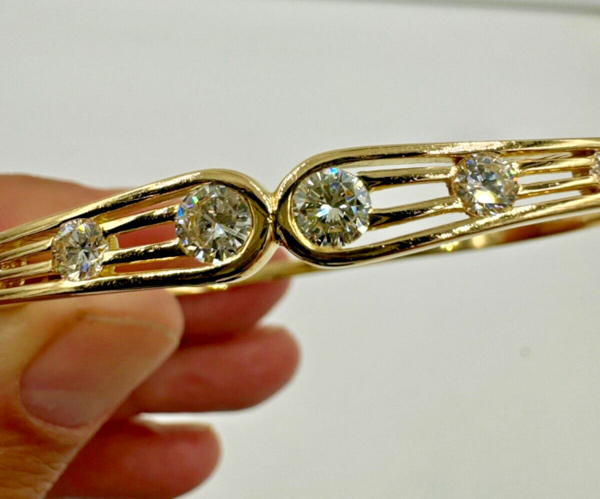 Estate 18k Gold Diamond Bangle Bracelet 1.60cts