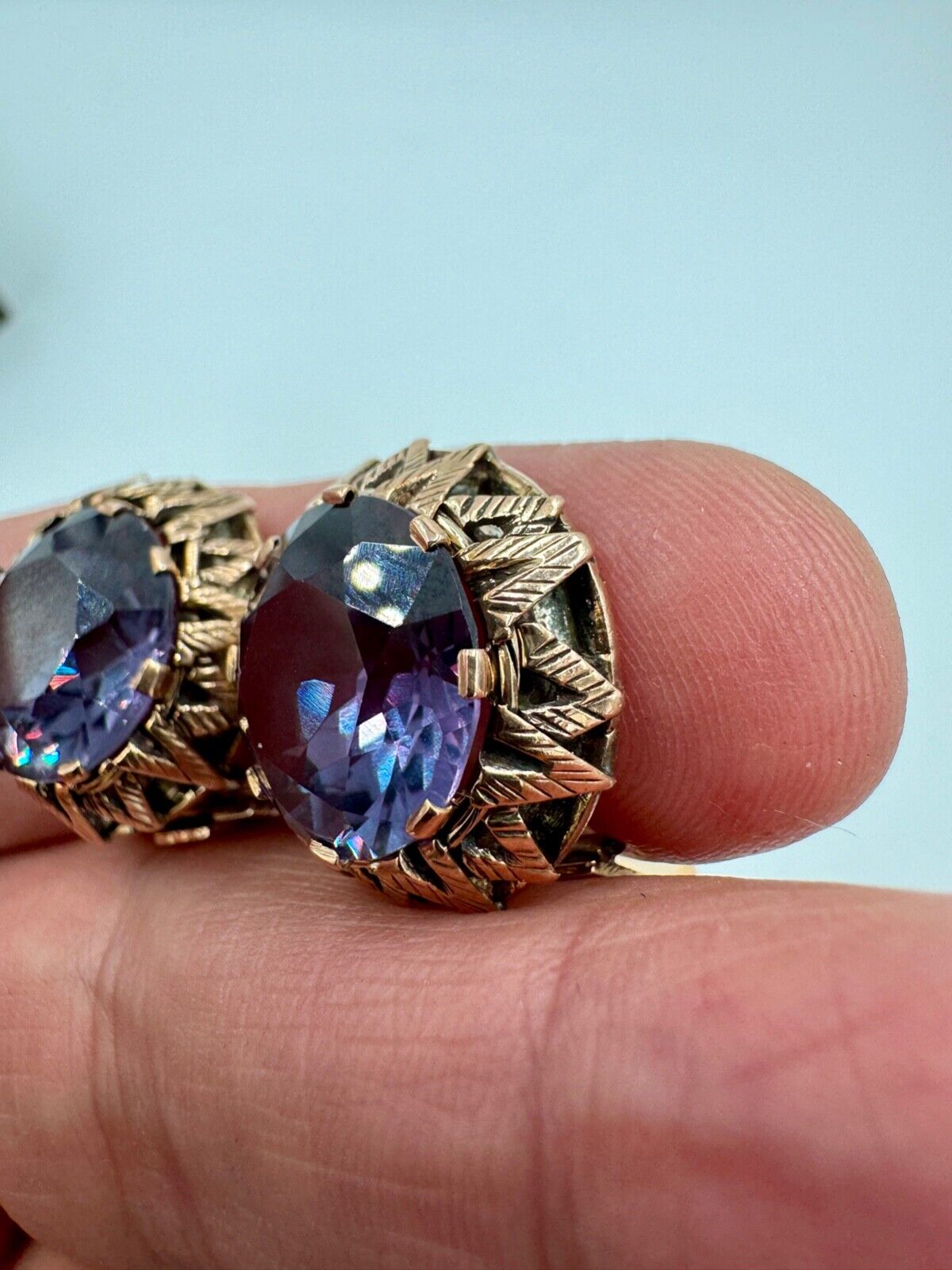 Vintage 9k  ct Gold Synthetic Change Sapphire Clip on Earrings Rose Gold