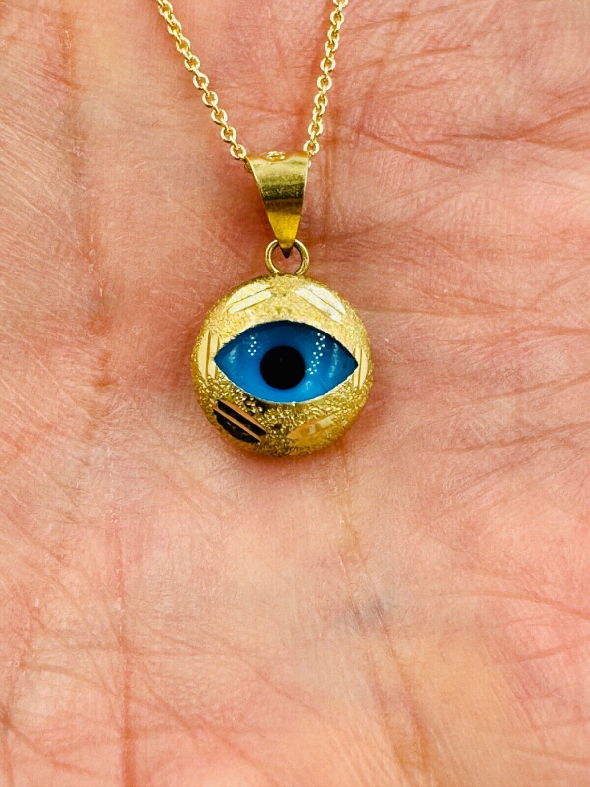 14k yellow Gold Evil Eye Pendant Necklace