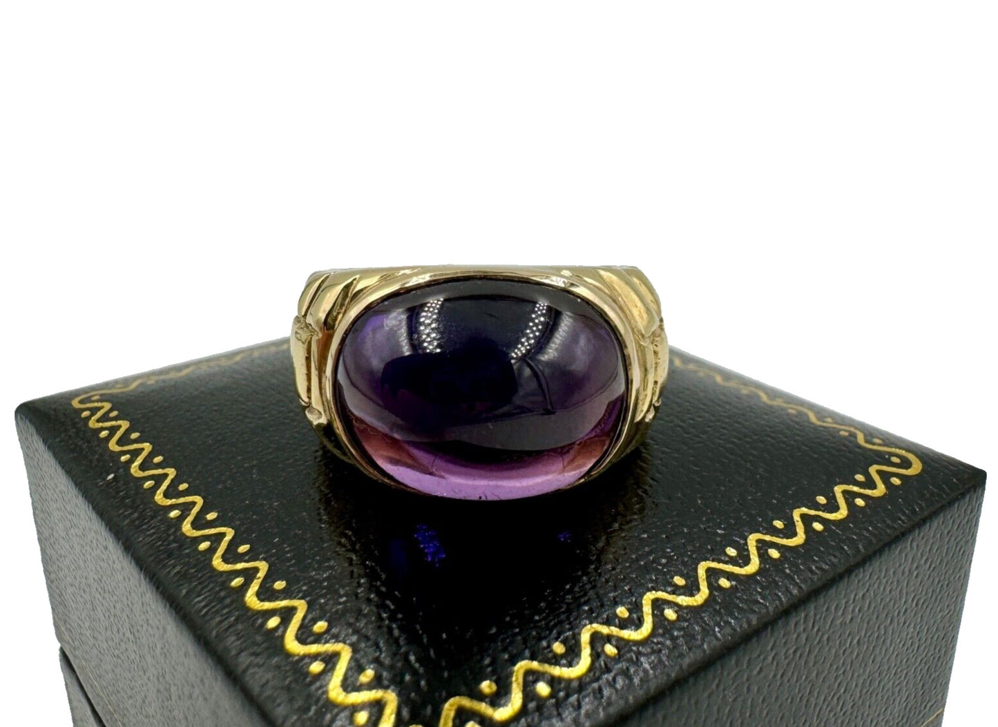 Estate Amethyst Cabochon 14k Yellow Gold Ring Chunky