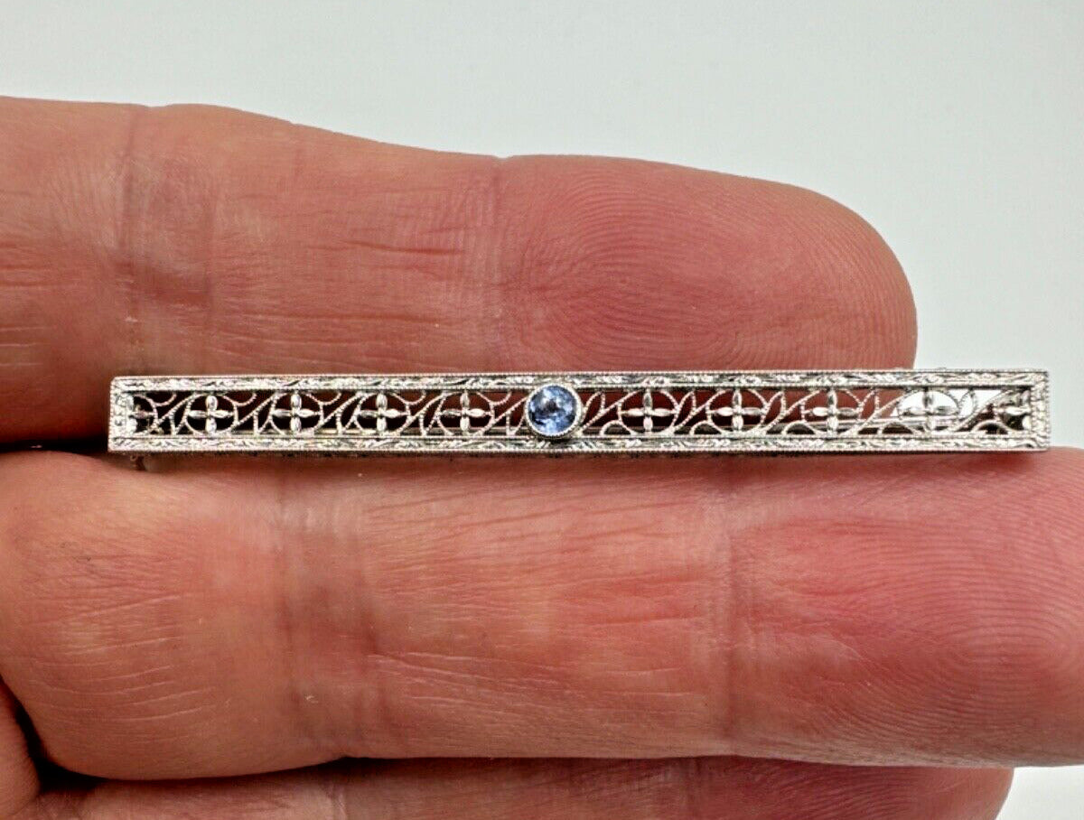 Art Deco Krementz 14k White Gold Filigree Natural Sapphire Bar Brooch Pin