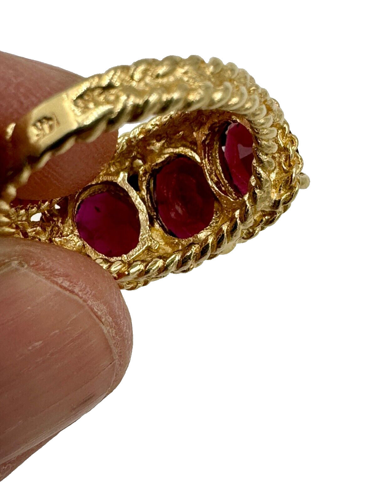 Estate Garnet 14k Yellow Gold Rope Design Ring