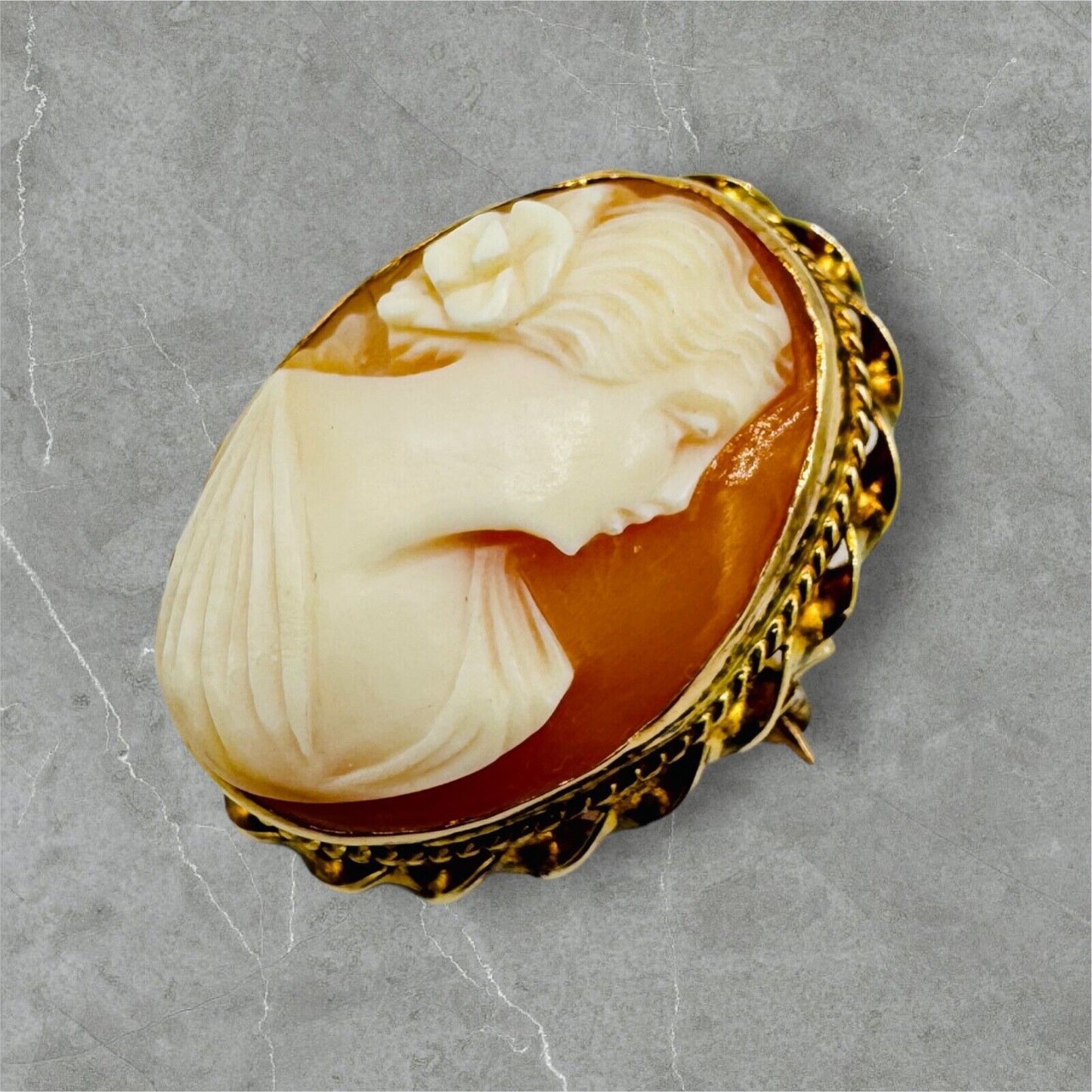 10k Yellow Gold Cameo Pin Brooch 1940's