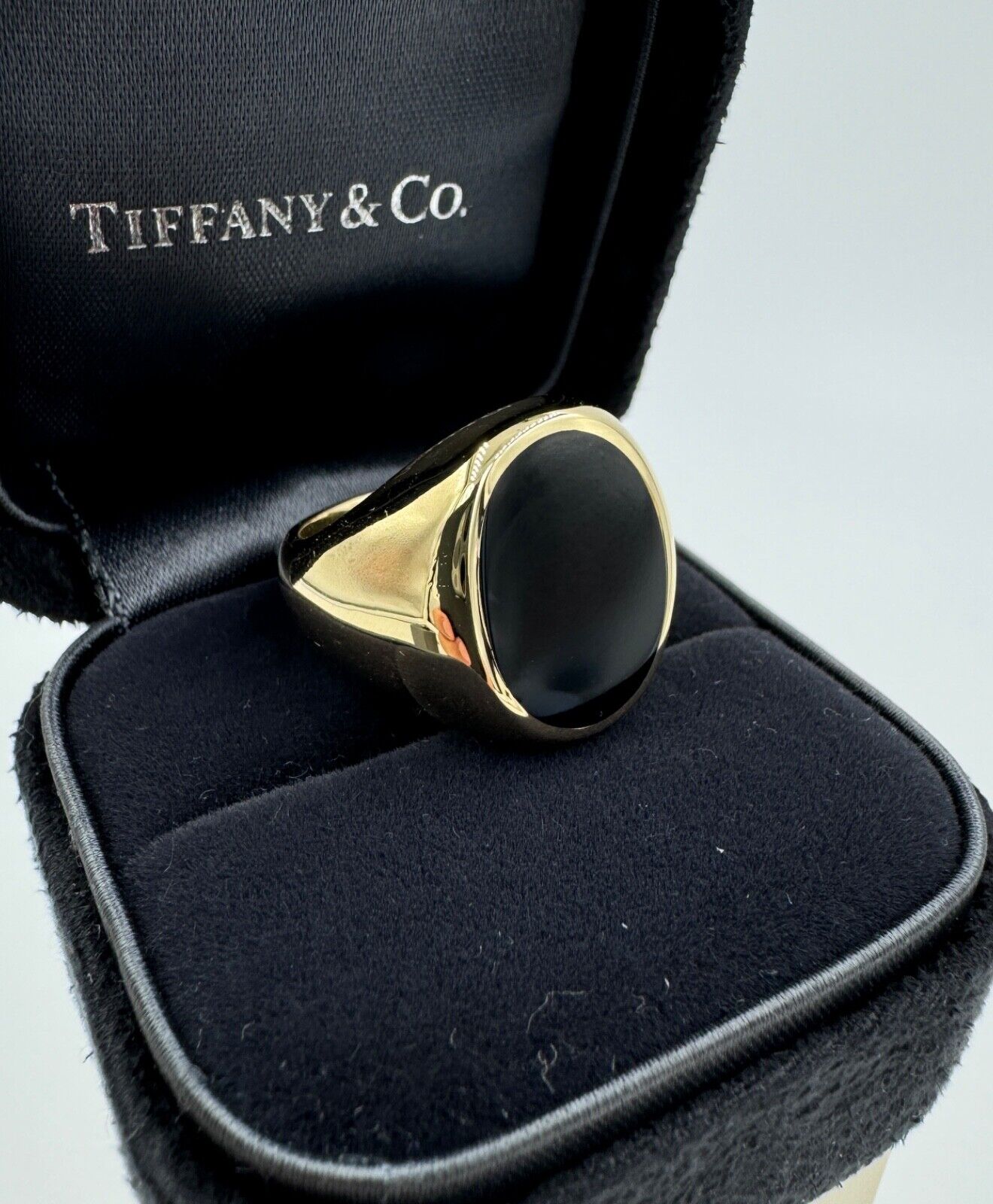 Tiffany & Co. Onyx Gold Signet Ring 18k, 1950-1960’S