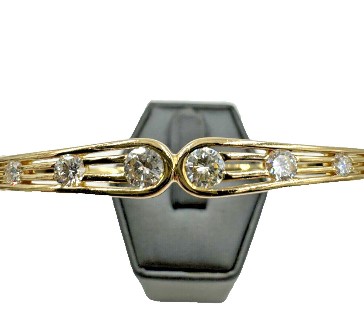 Estate 18k Gold Diamond Bangle Bracelet 1.60cts