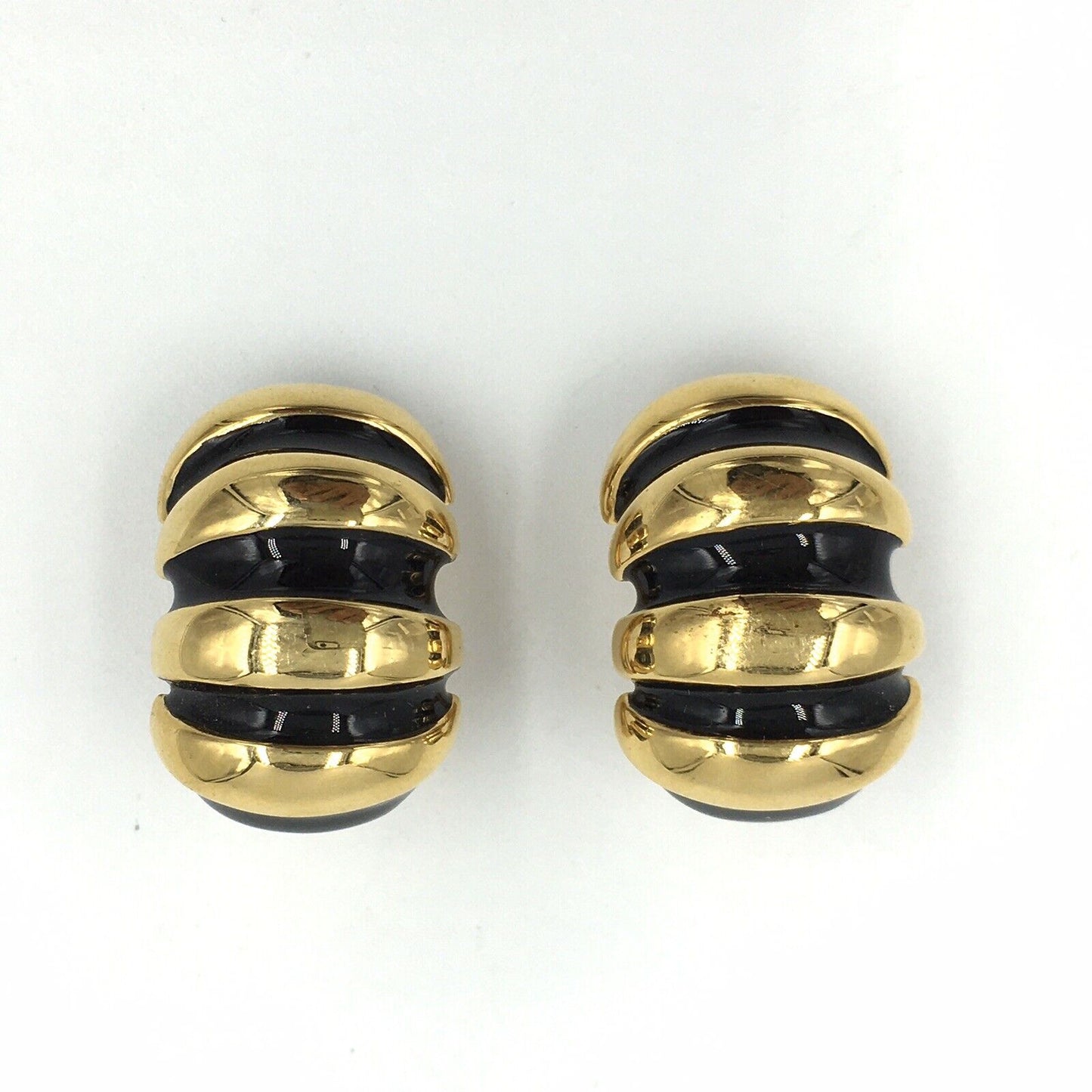 Vintage KJL Kenneth Jay Lane Black Resin Gold Tone Ribbed Clip On Earrings