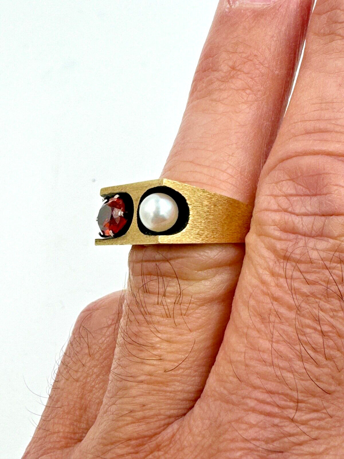 Mid Century 14k Yellow Gold Garnet Pearl Men's Ring Signed NW