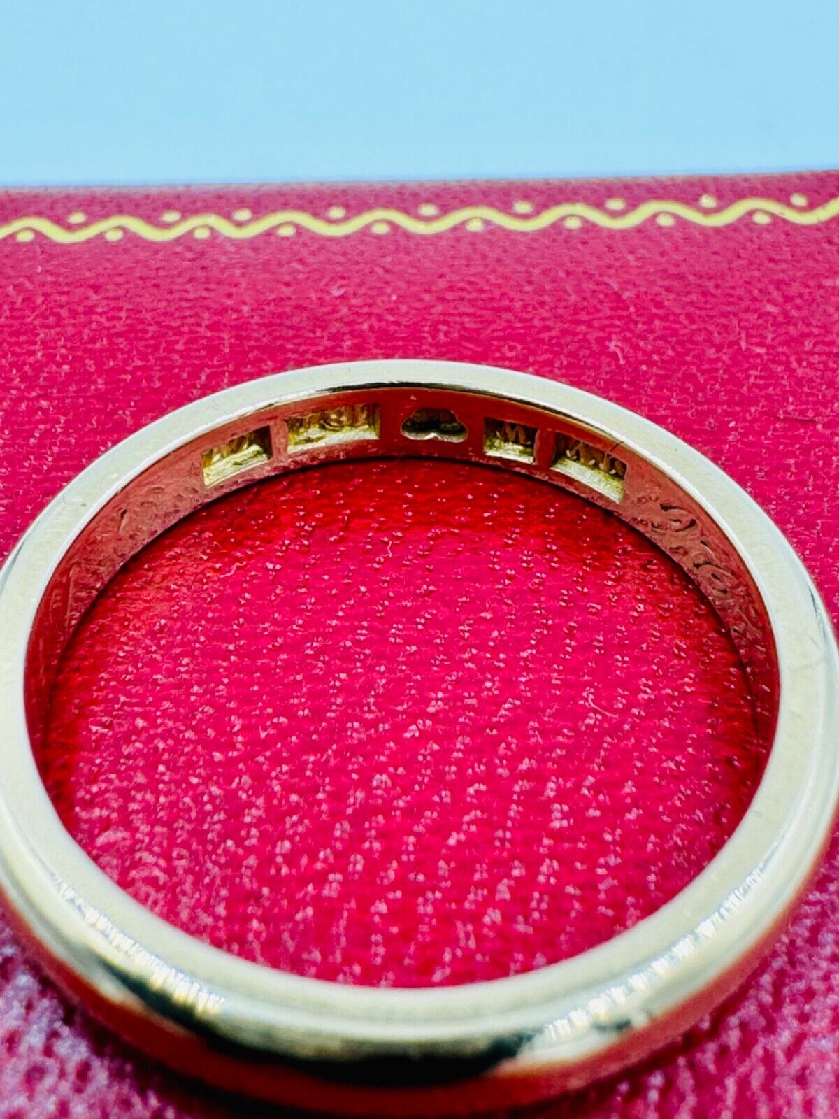 Antique 18K yellow Gold Art Deco Band Ring  3.3mm band Swedish