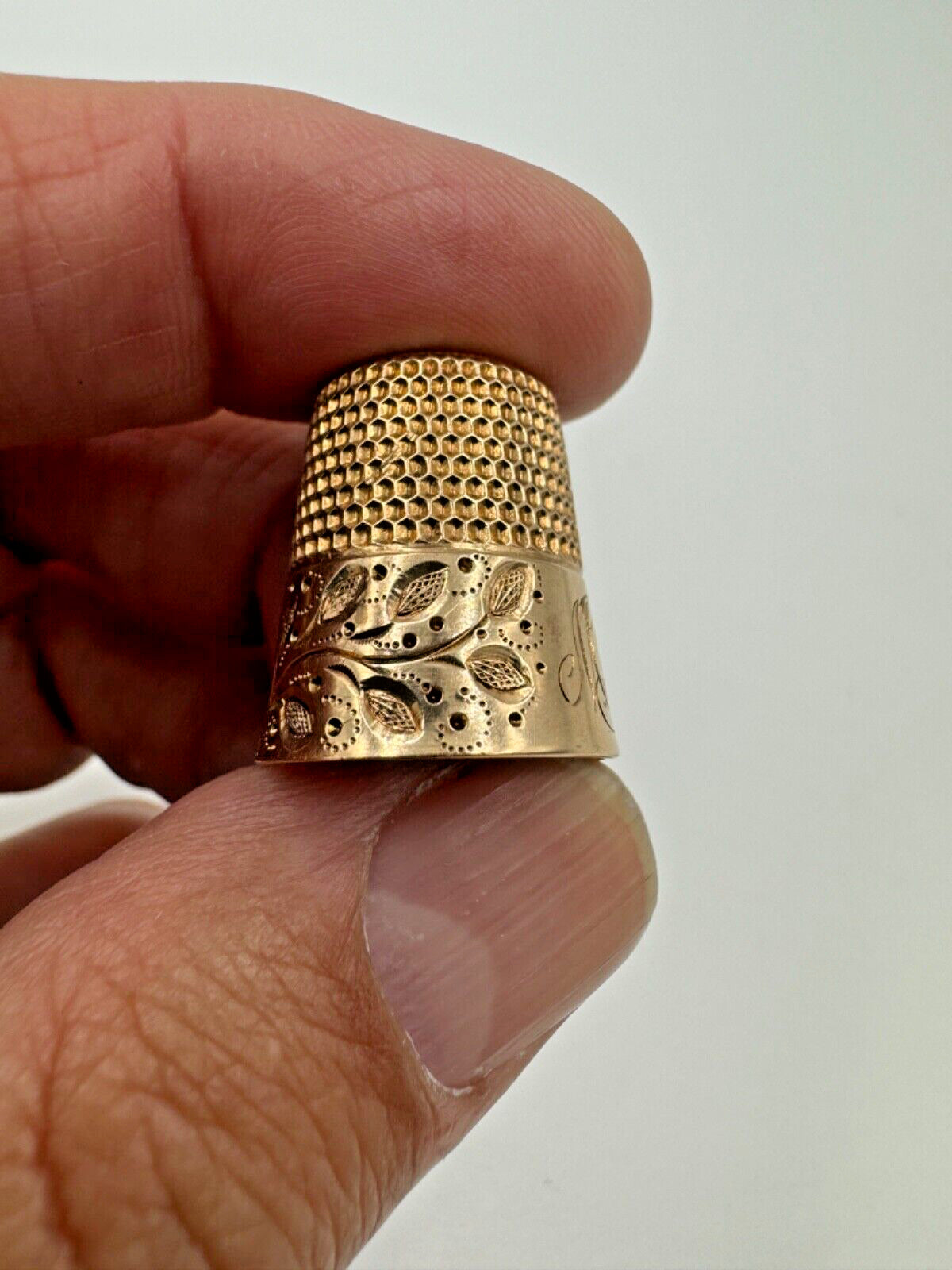 Art Deco Goldsmith Stern & Co 10k Yellow Gold Thimble