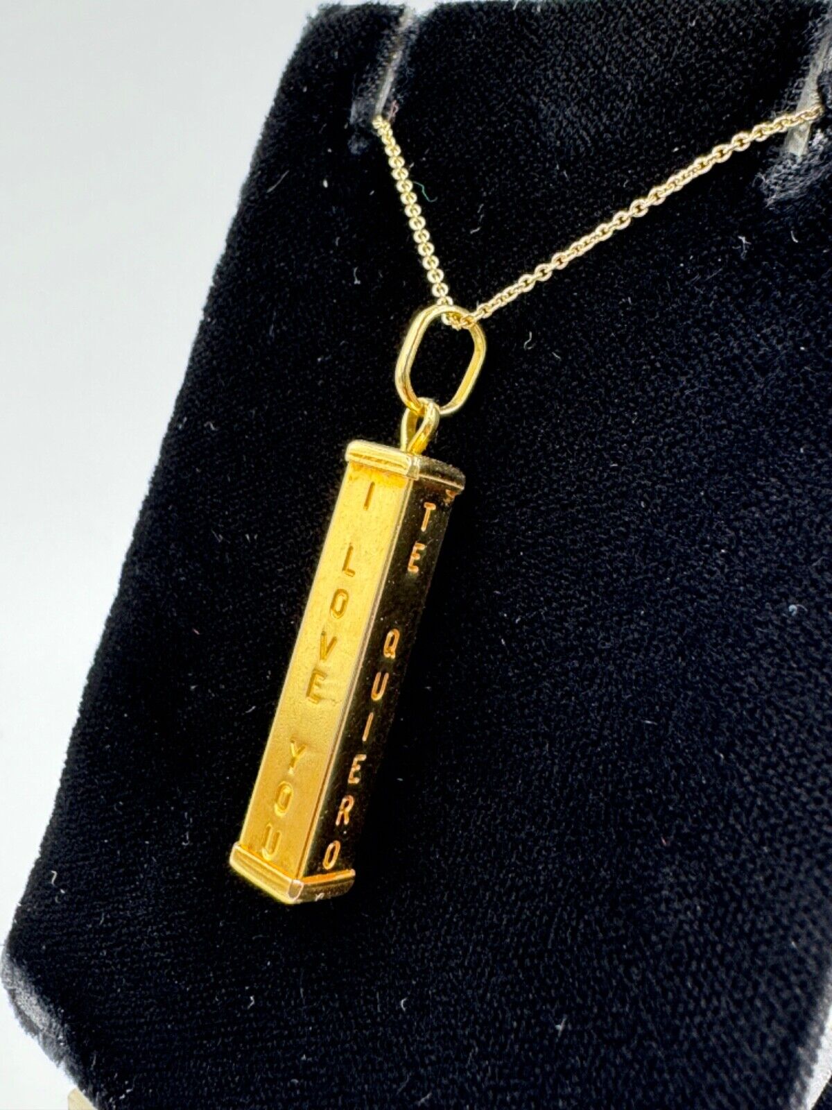 14k yellow gold  Totem Bar I love You Pendant Multi Language