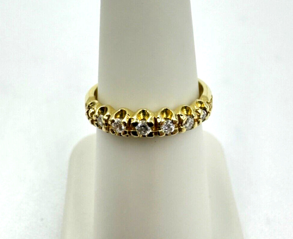 Vintage 18K Yellow Gold Diamond band ring 7 stone