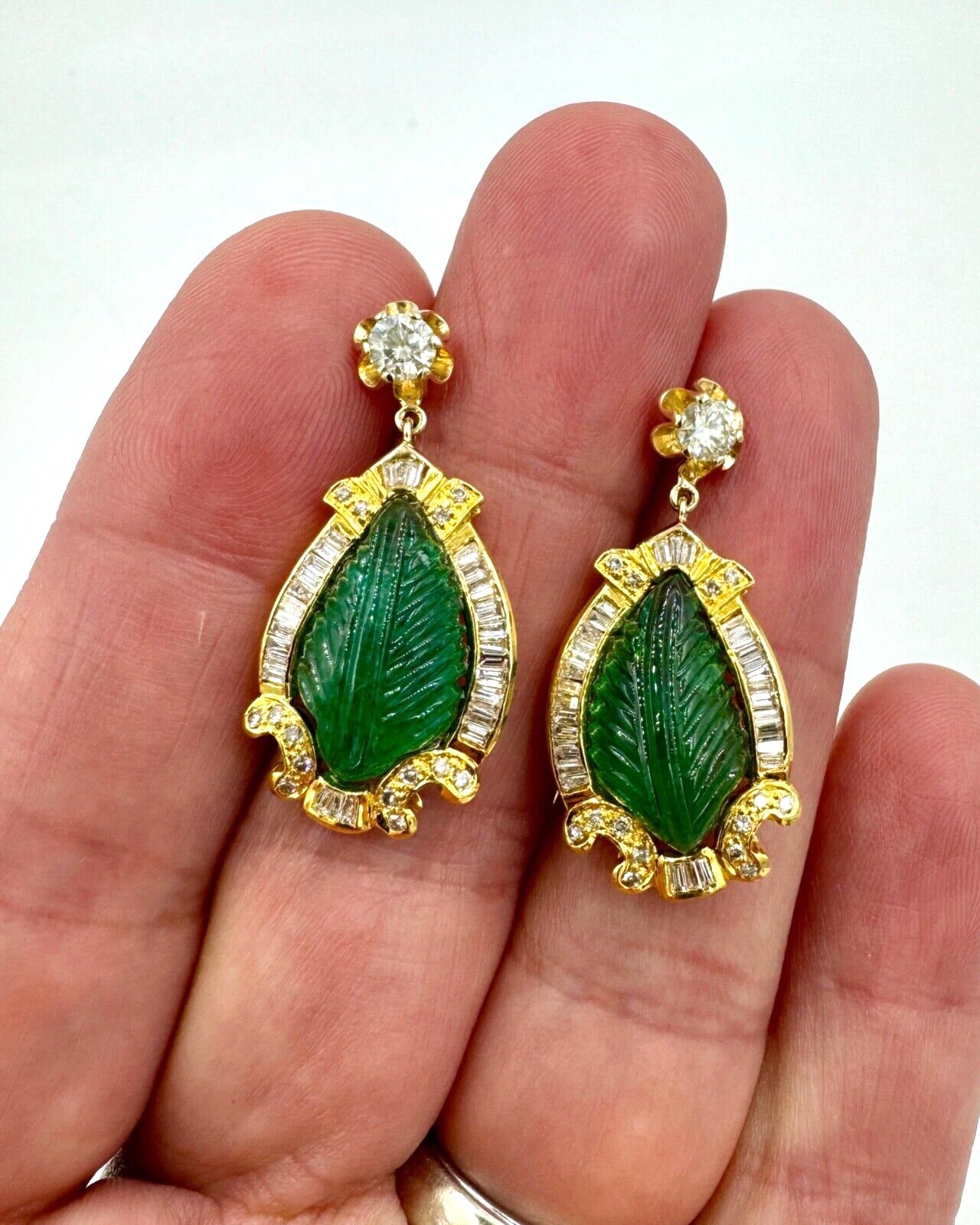 Vintage Carved Emerald Diamond Gold Dangle Earrings