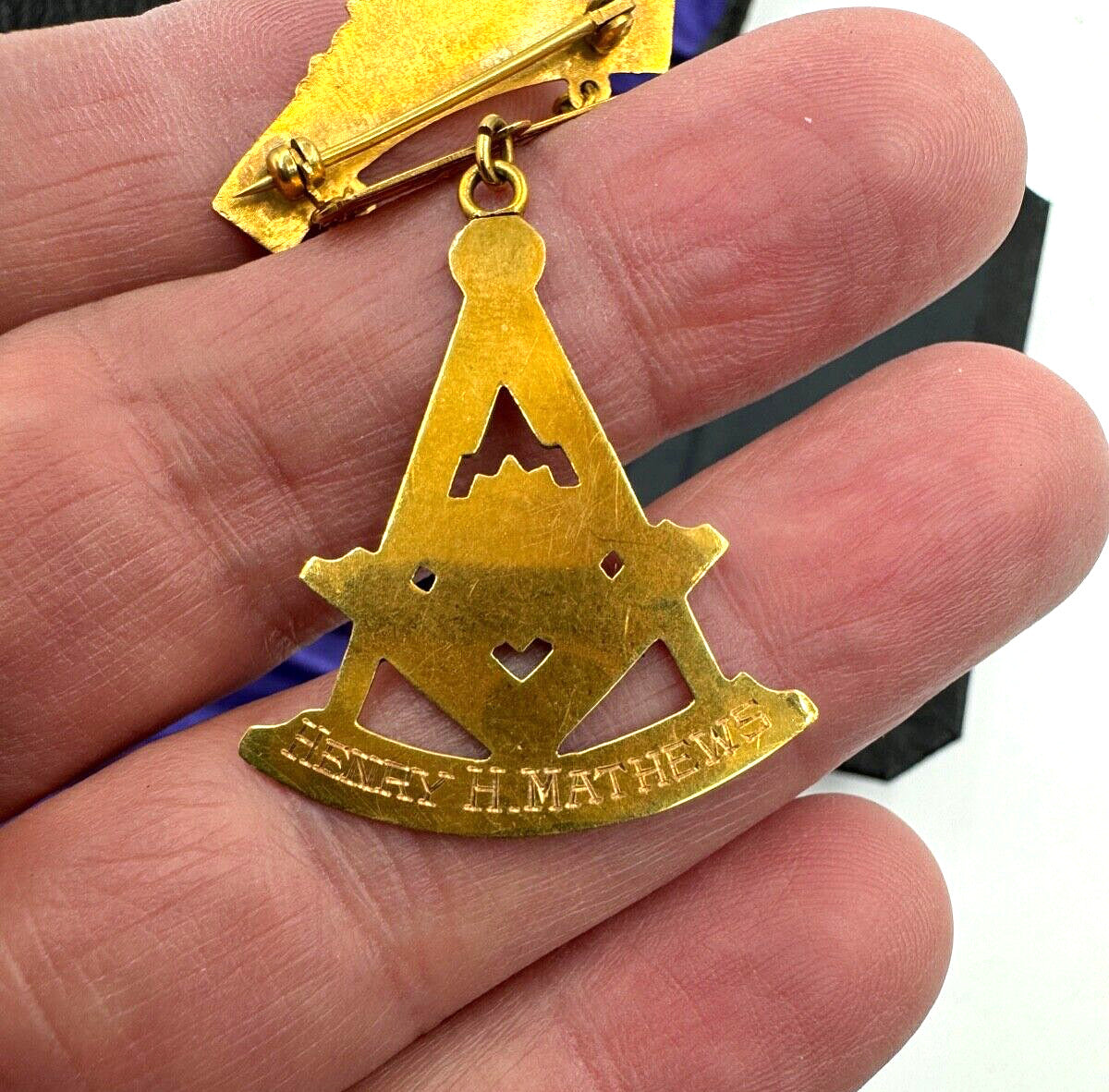 1928 Masonic Samaritan Lodge 15B- AF&AM 10k Gold Freemason Symbol Medal