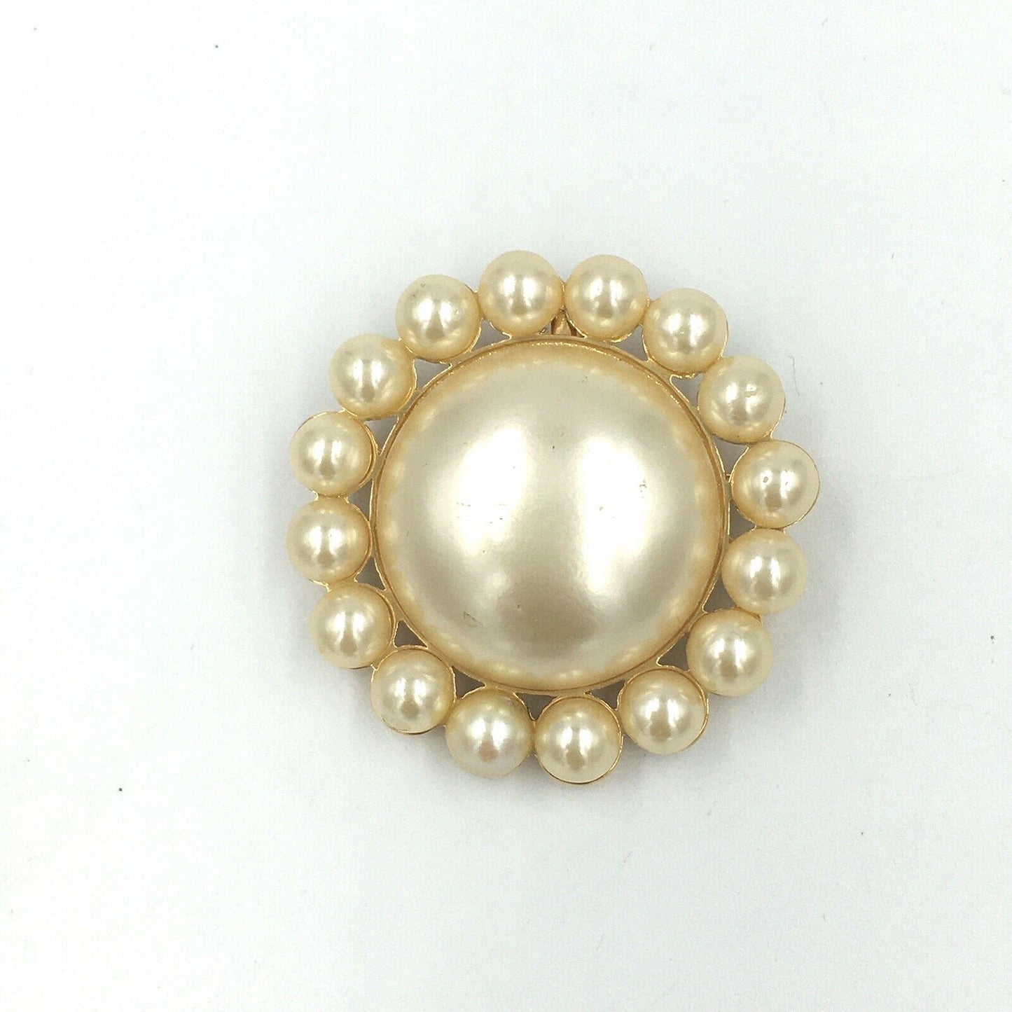 Kenneth Jay Lane Faux Pearl Gold Tone Circular Pendant Brooch Pin