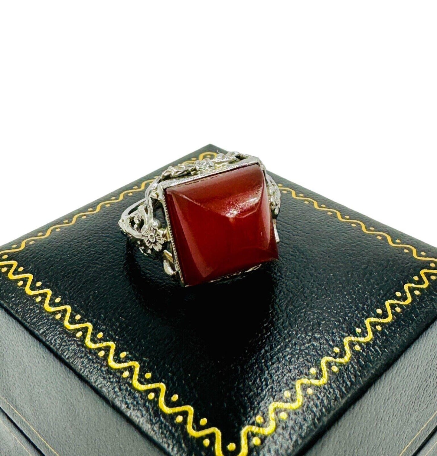 Art Deco 14K White Gold Carnelian Sugar Loaf Stone Ring