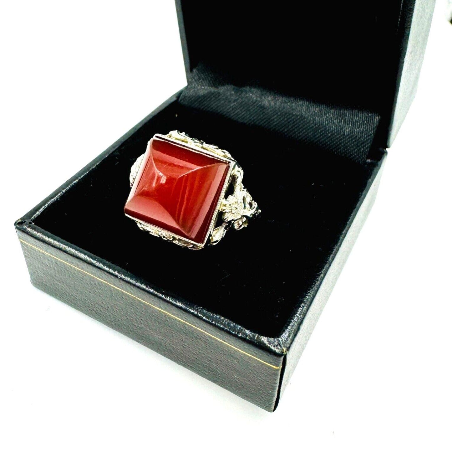 Art Deco 14K White Gold Carnelian Sugar Loaf Stone Ring