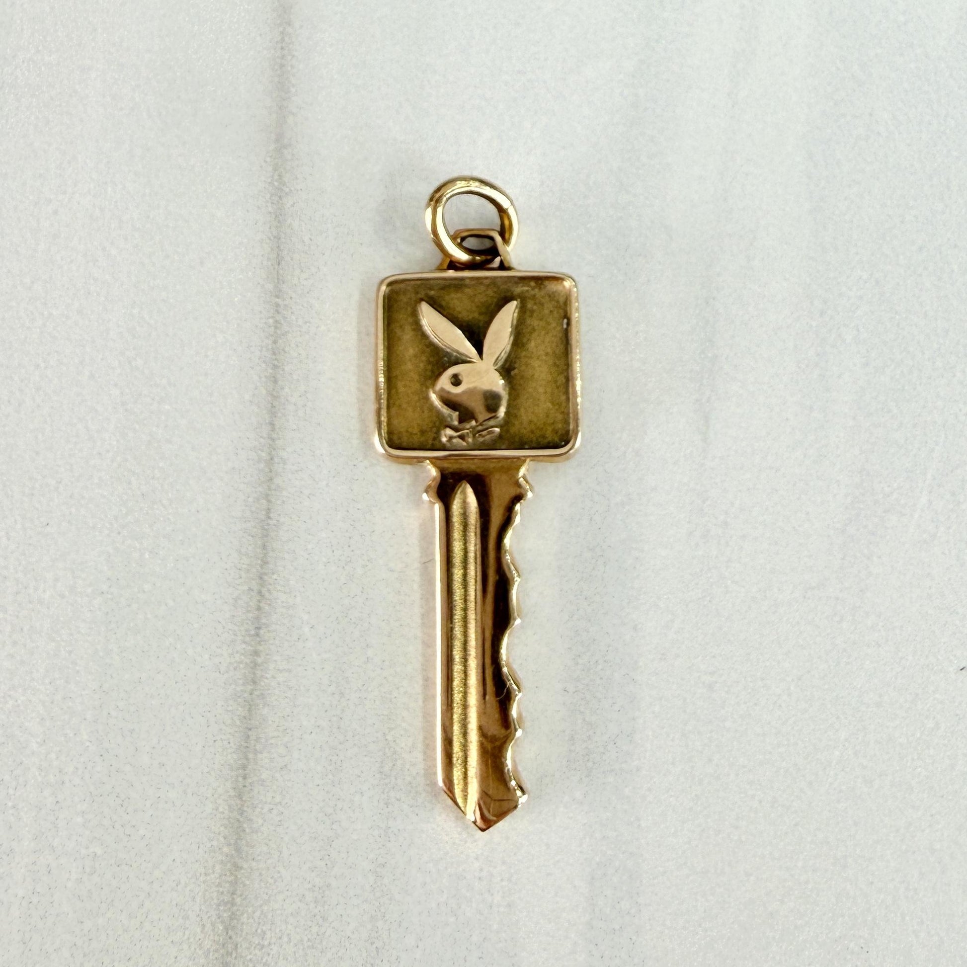 Vtg Authentic Playboy 14K Gold Members Club Key Charm Pendant