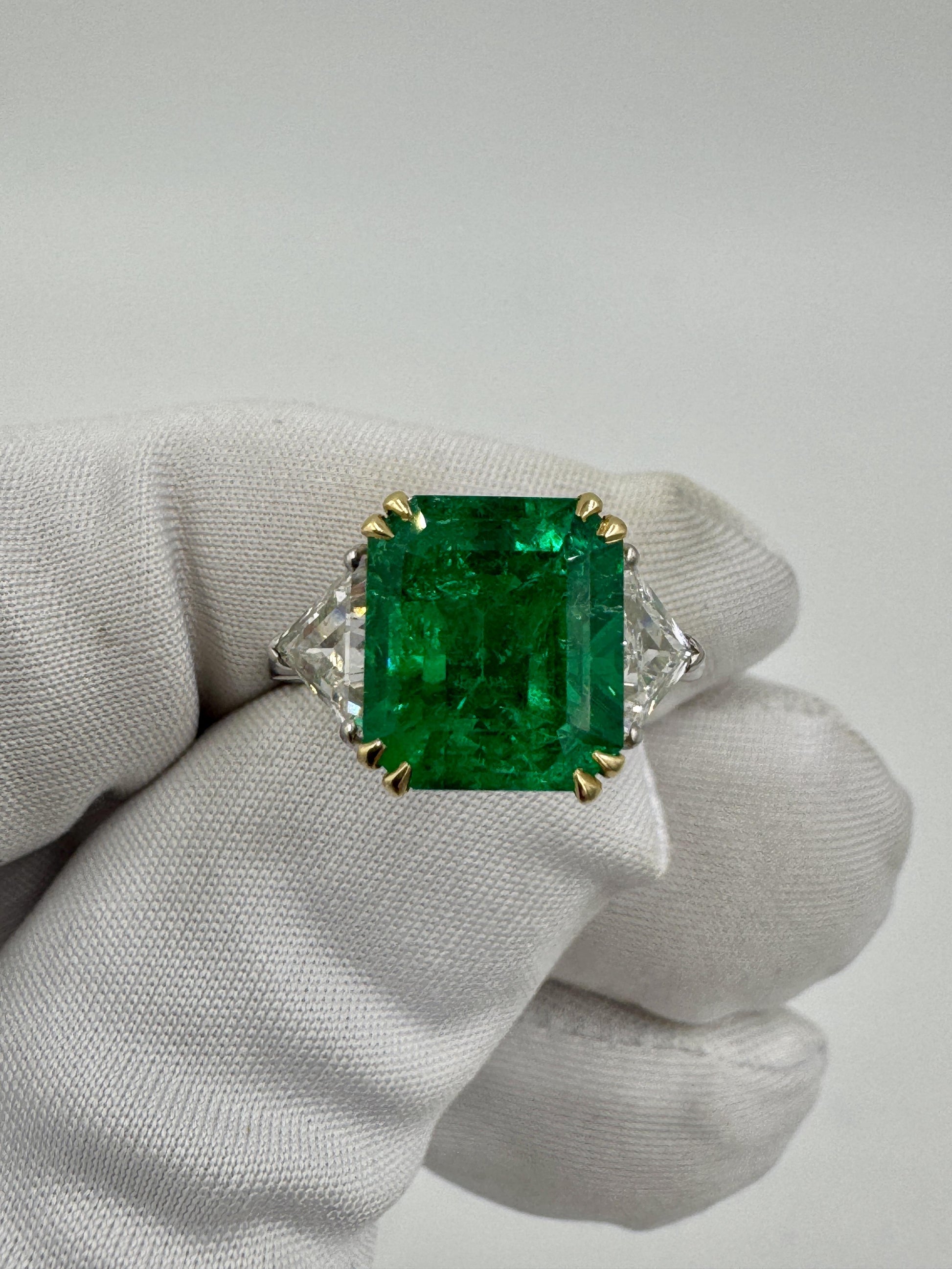 Estate Emerald And Trillion Diamond  18k White Gold Ring GIA